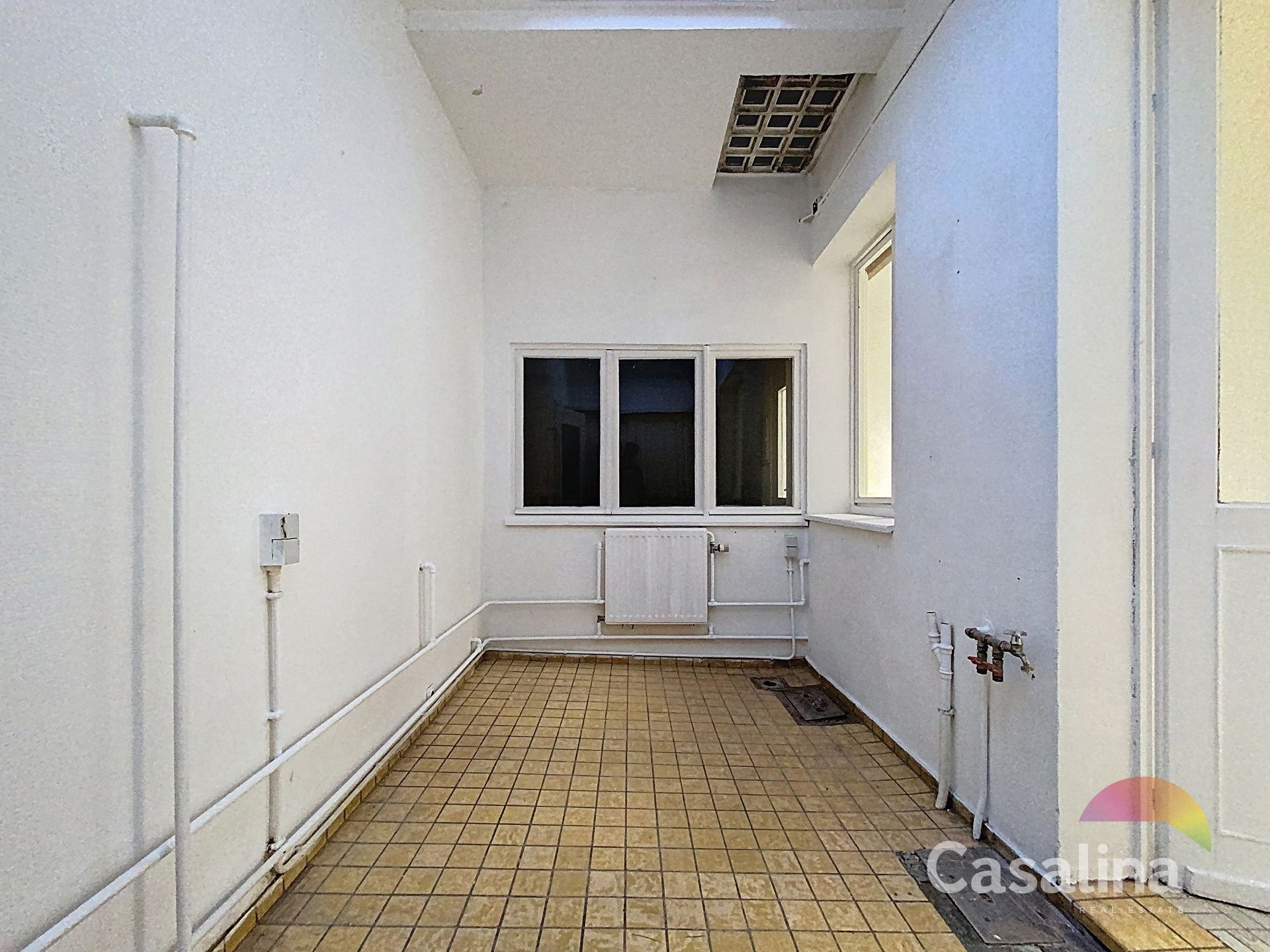 Commerciële ruimte van 104 m² - ideaal gelegen foto 13