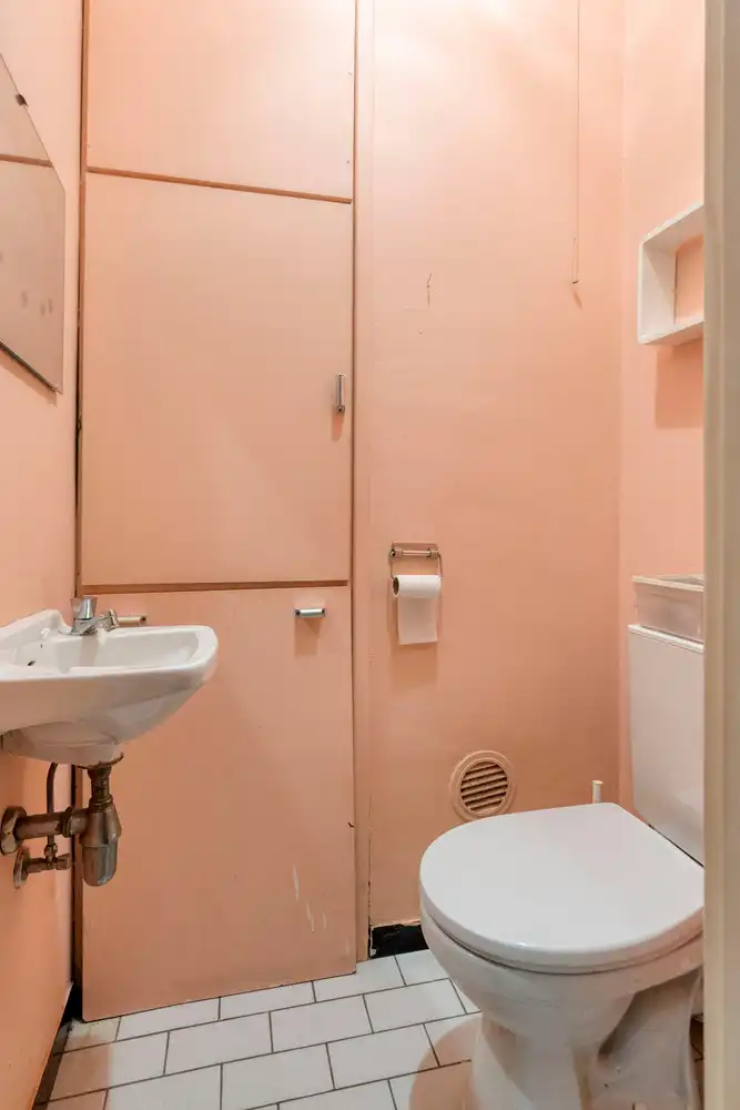 Te renoveren appartement (100m²) op 1ste verdieping met een uitstekende ligging aan de Hoogboomsteenweg in Kapellen! foto 15