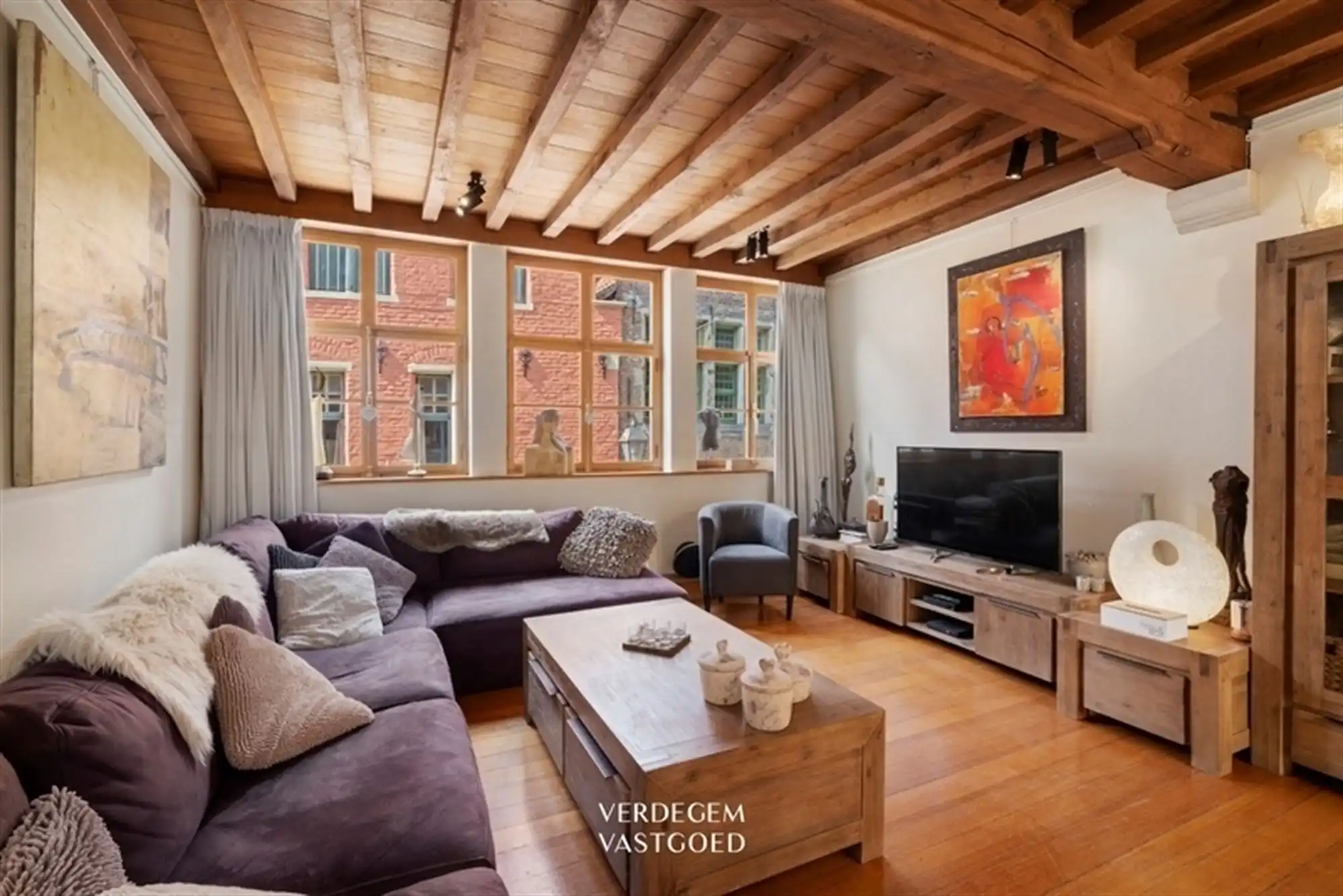 Prachtig historisch pand met handelsruimte en woonst in Patershol foto 6