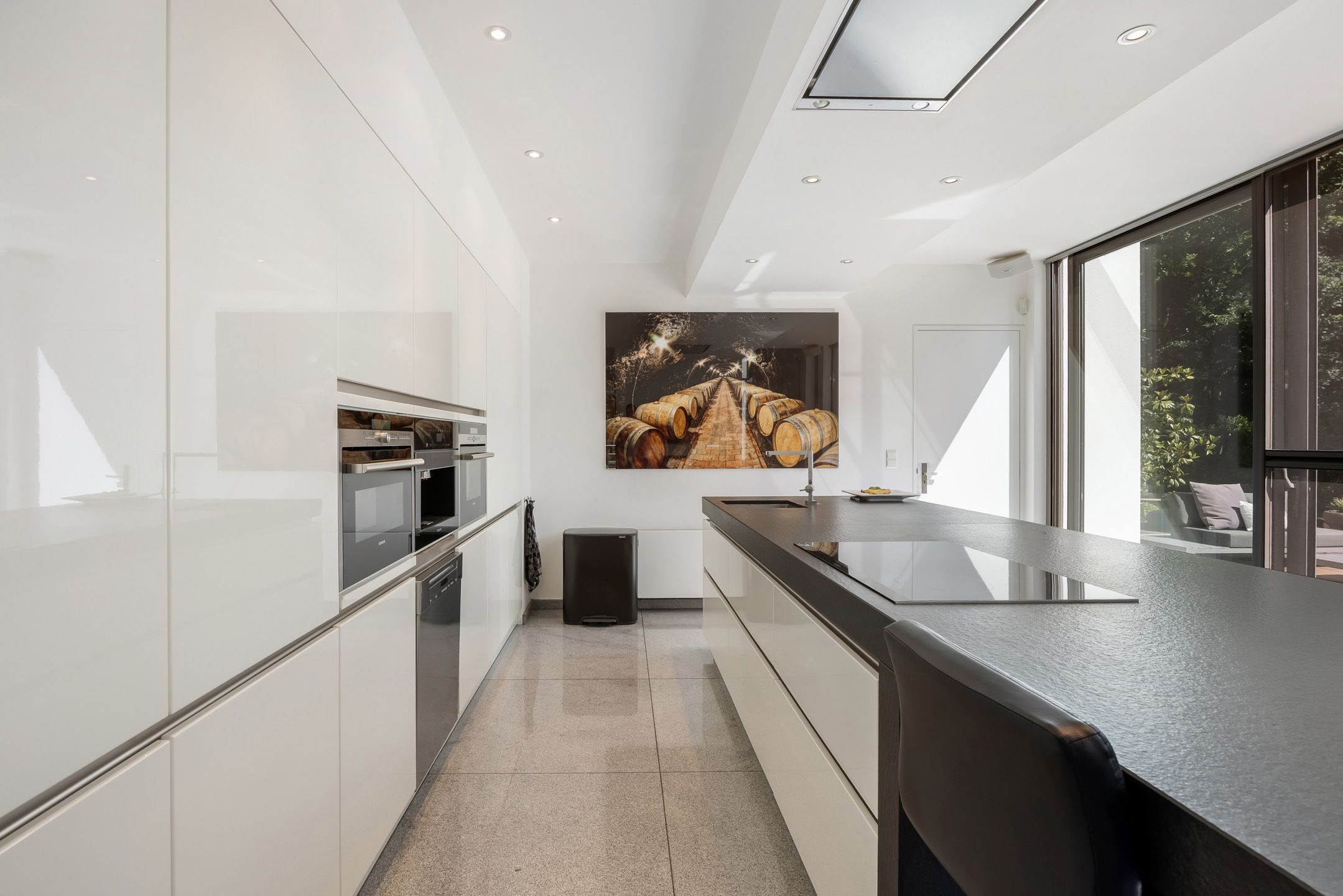Hoogstaande villa met binnenzwembad te Lanaken foto 16