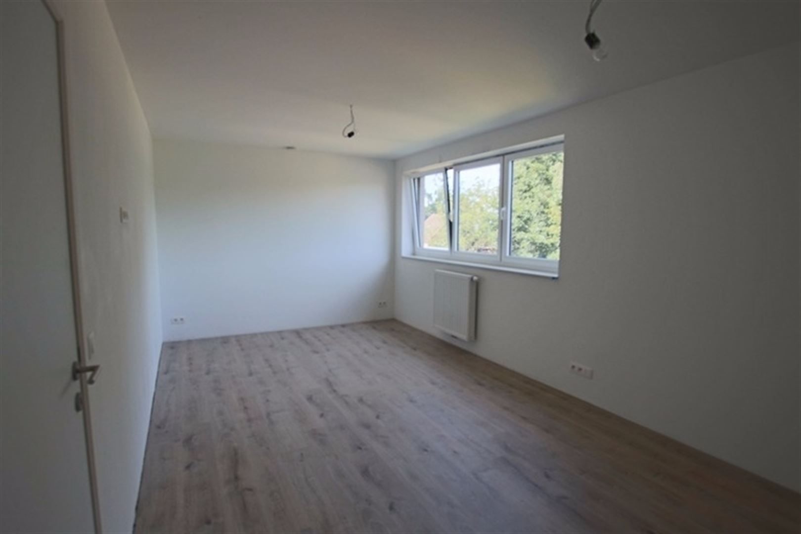 Een halfopen bebouwing te Hombeek met 3 slaapkamers  foto 11