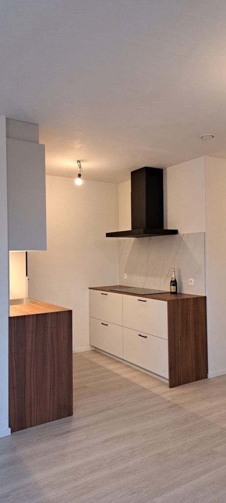 Splinternieuw, energiezuinig appartement in hartje Wuustwezel foto 4