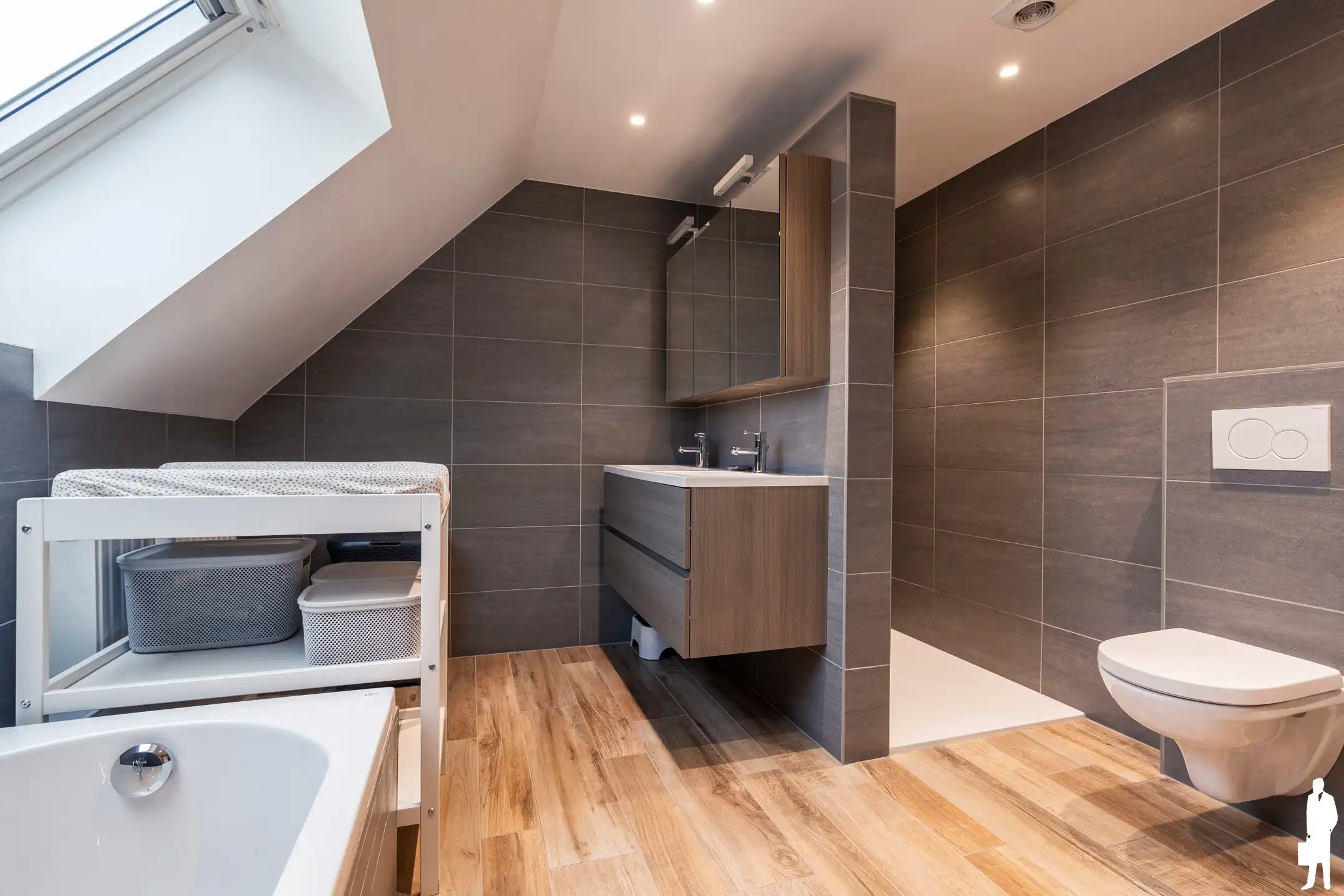 Verzorgde gezinswoning met 3 slaapkamers te Sint-Lenaarts foto 23