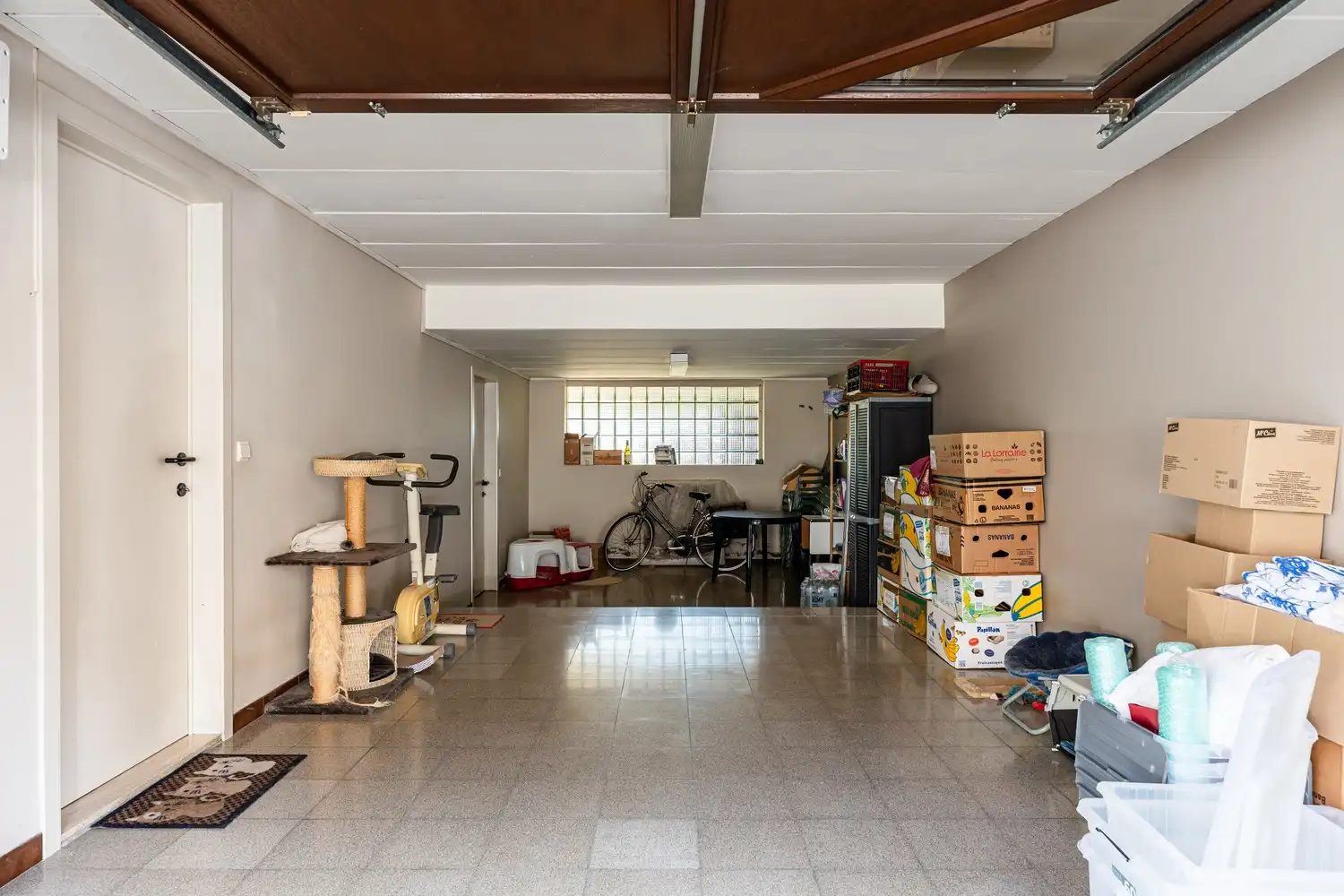 Ruime bel-étage met praktische garage, tuin én 3 slpks foto 16