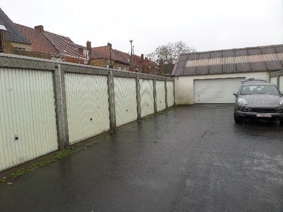 Garagebox foto 2