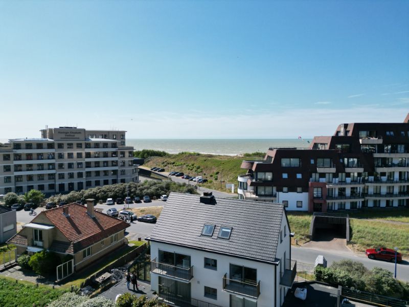 Instapklaar appartement met zeezicht te Groenendijk foto 2