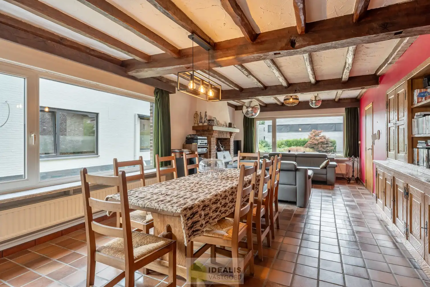 IDEALIS VASTGOED - EENGEZINSWONING MET 4 SLAAPKAMERS OP EEN AANGENAAM PERCEEL VAN 8A 71CA! foto 12
