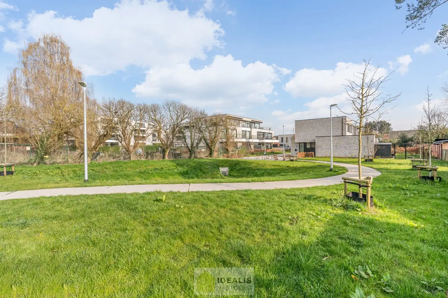 IDEALIS VASTGOED – RECENT EN PERFECT ONDERHOUDEN INSTAPKLAAR APPARTEMENT foto 6