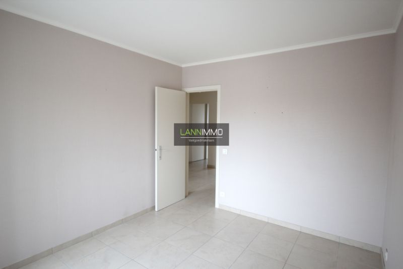 Leuk centraal gelegen 2 slaapkamer appartement foto 8