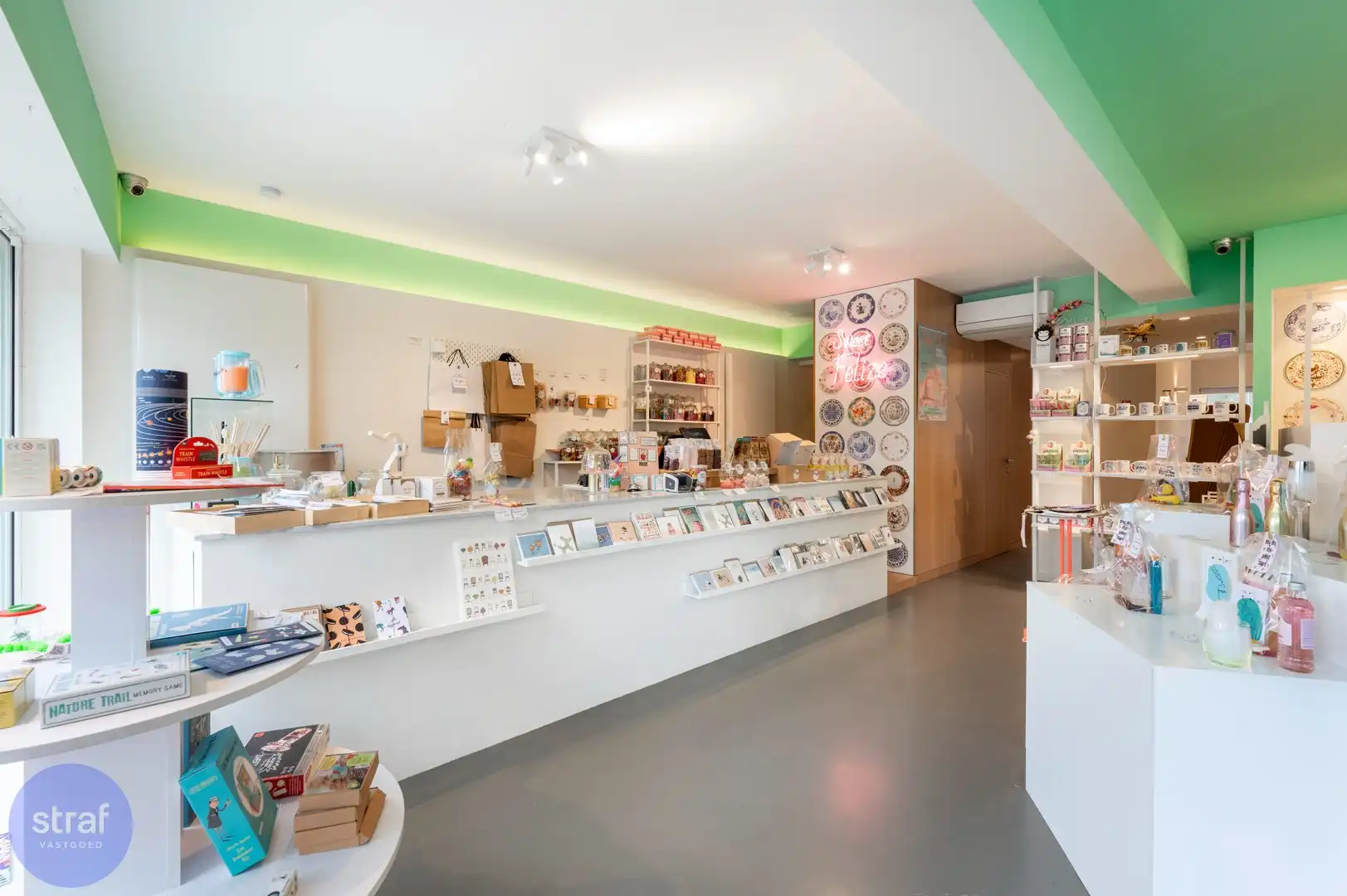 Handelspand te koop op Linkeroever foto 4