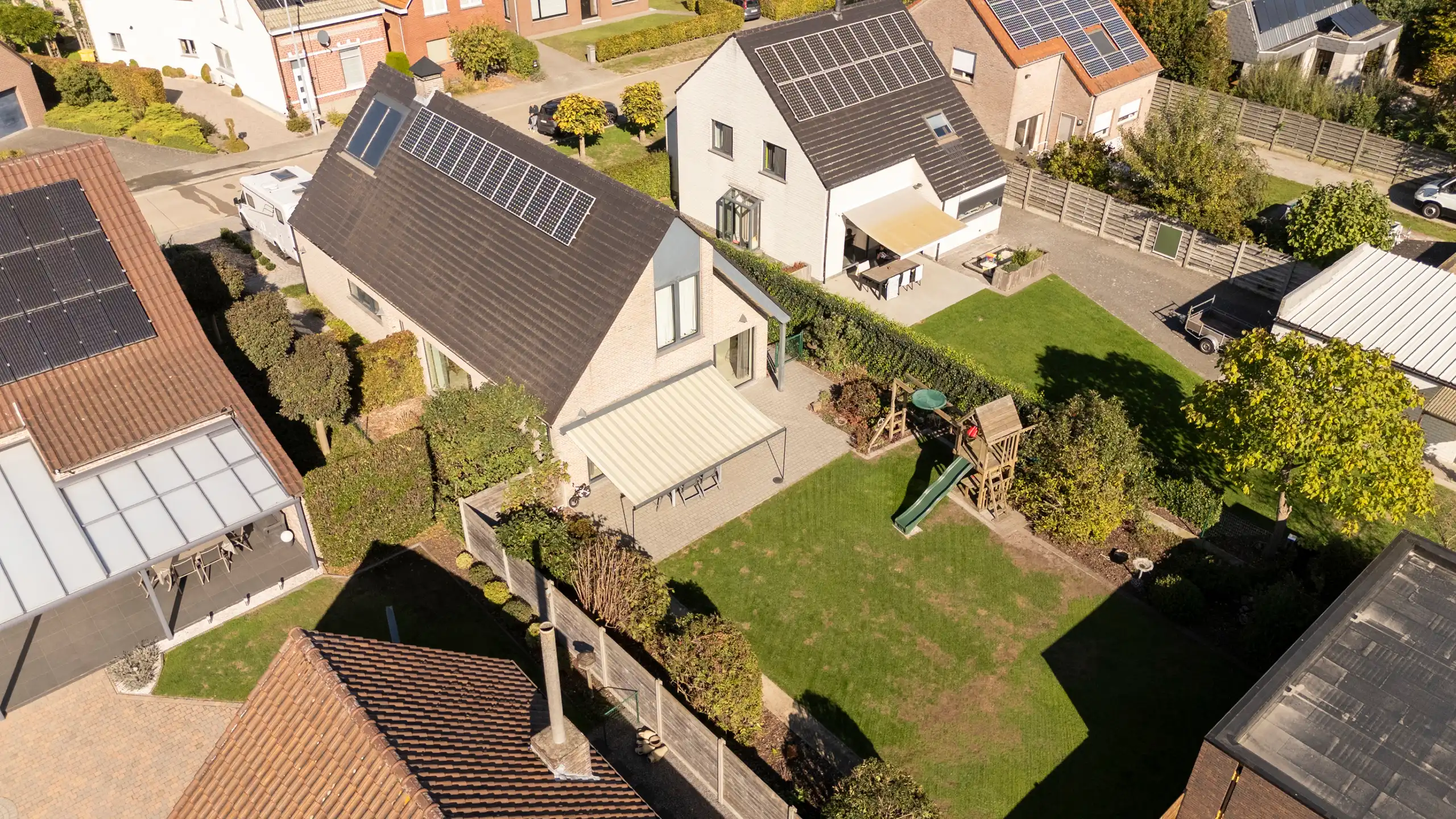 Goed onderhouden vrijstaande woning op 600 m² grond. foto 22