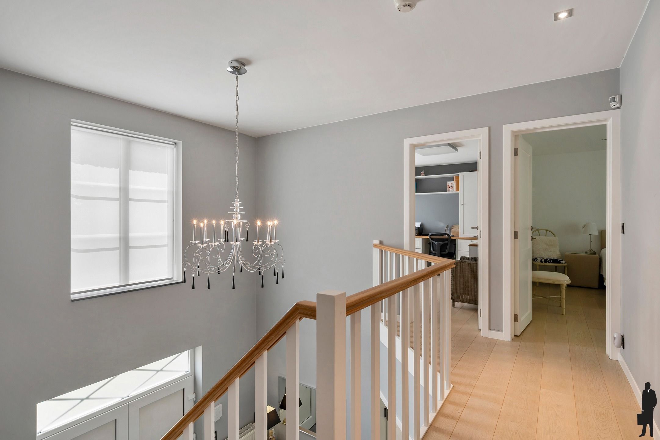 Verrassend instapklare ruime woning op centrale locatie te Brasschaat! foto 12