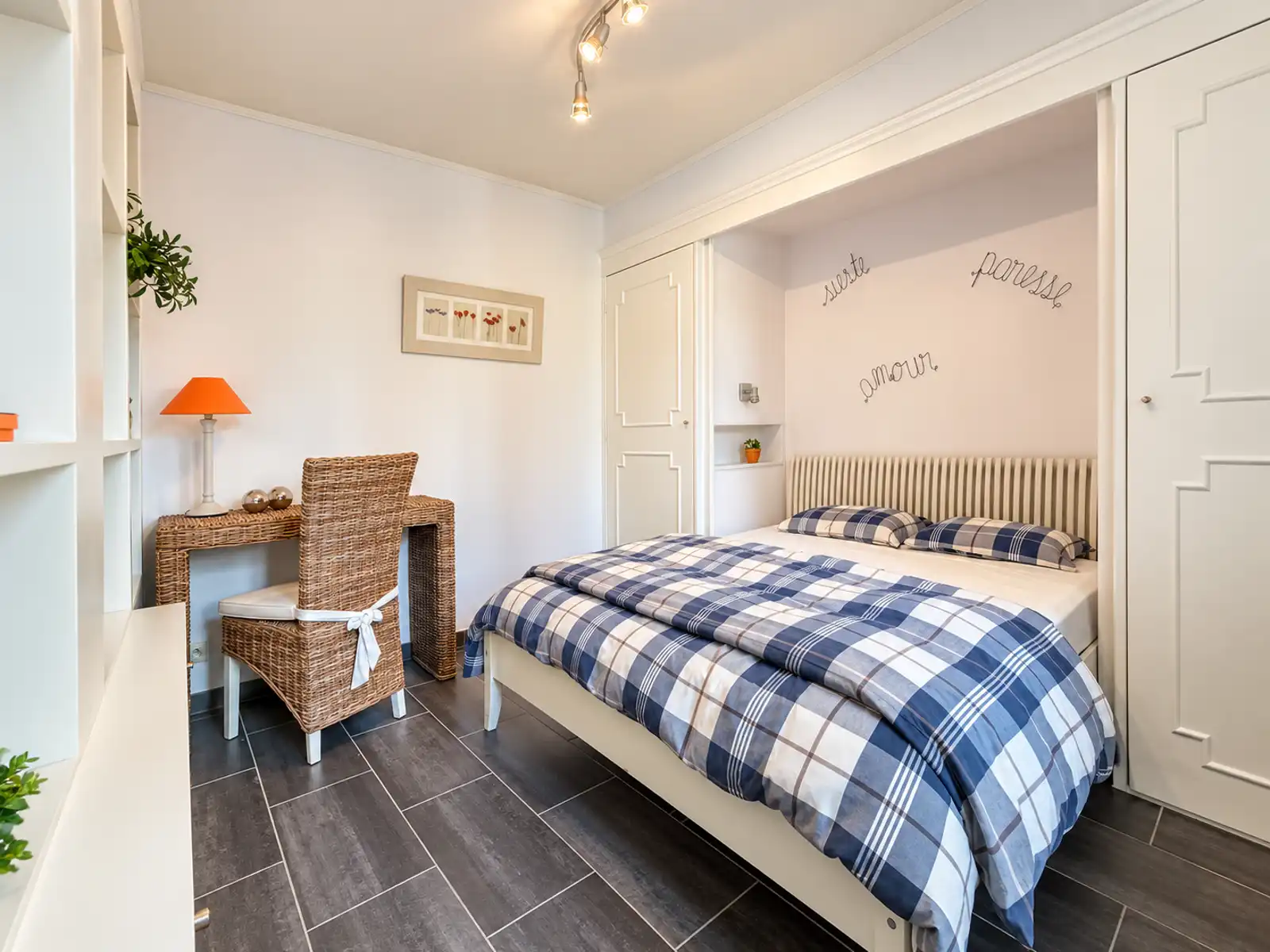 Gemeubeld karaktervol appartement op toplocatie - Het Zoute foto 12