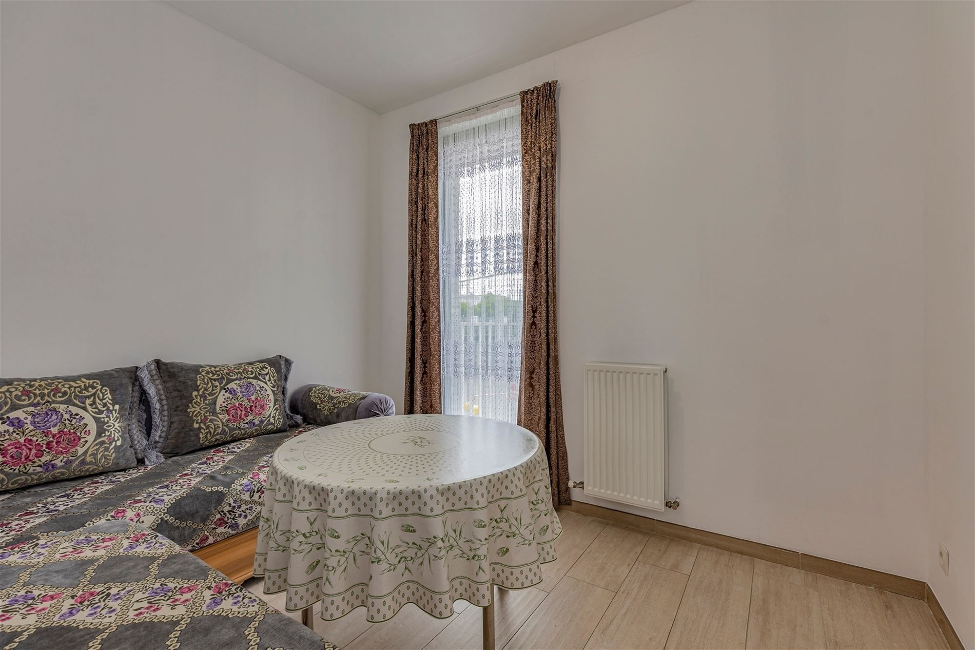 Recent 2 slaapkamer appartement met 2 terrassen foto 12