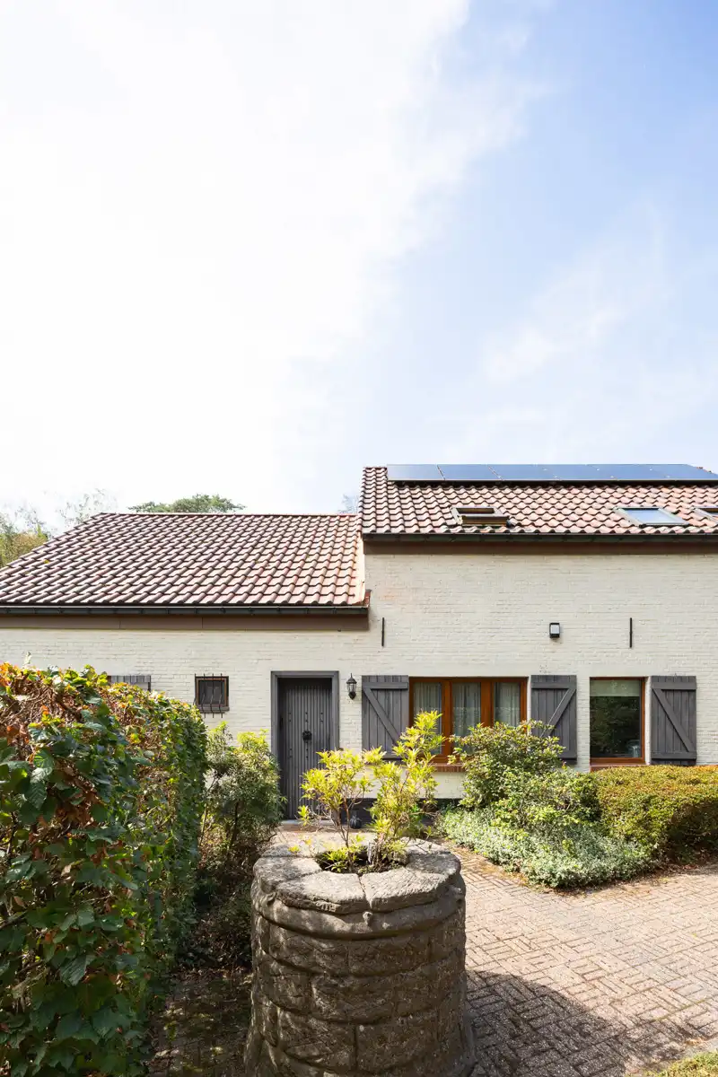 Mooie, gezellige woning met zonnige tuin op een toplocatie foto 3