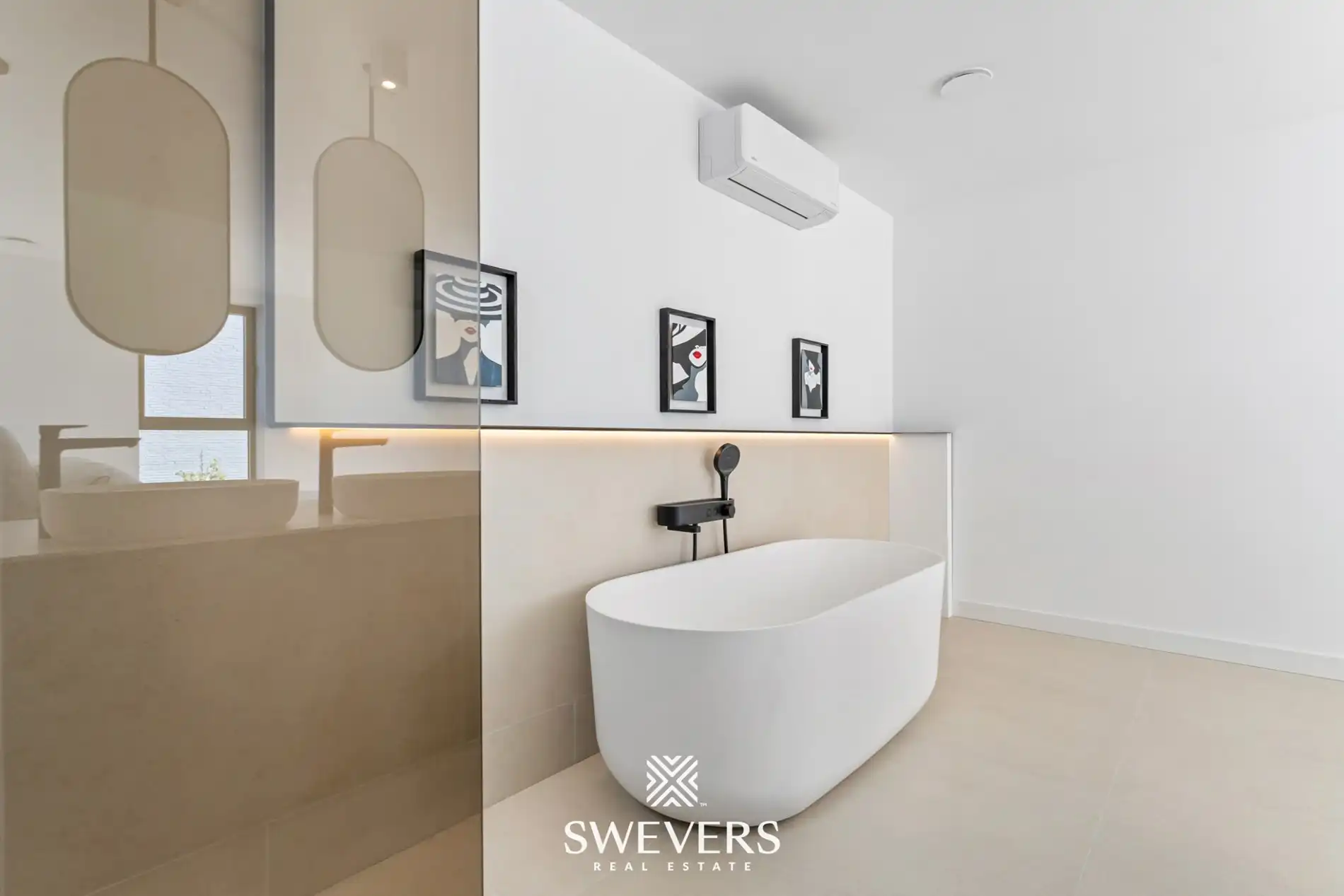 Moderne architectenwoning met hoogwaardige afwerking en zwembad in Paal foto 21