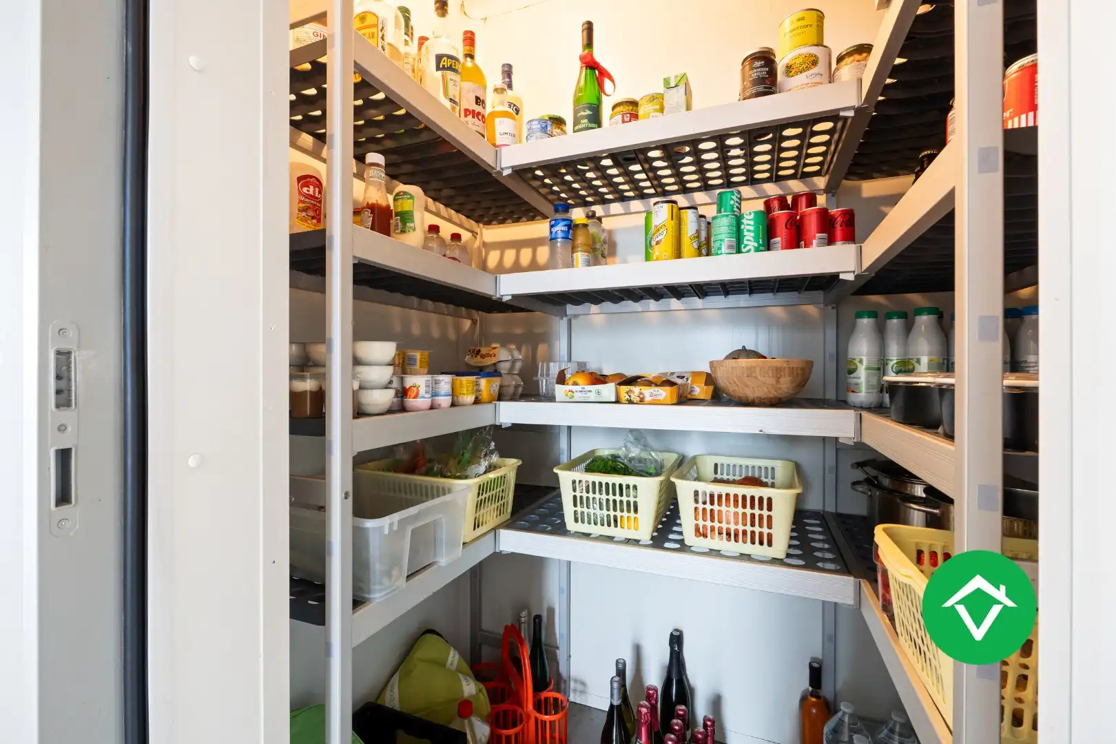 Instapklare woning met 4 slaapkamers en garage te Torhout  foto 12