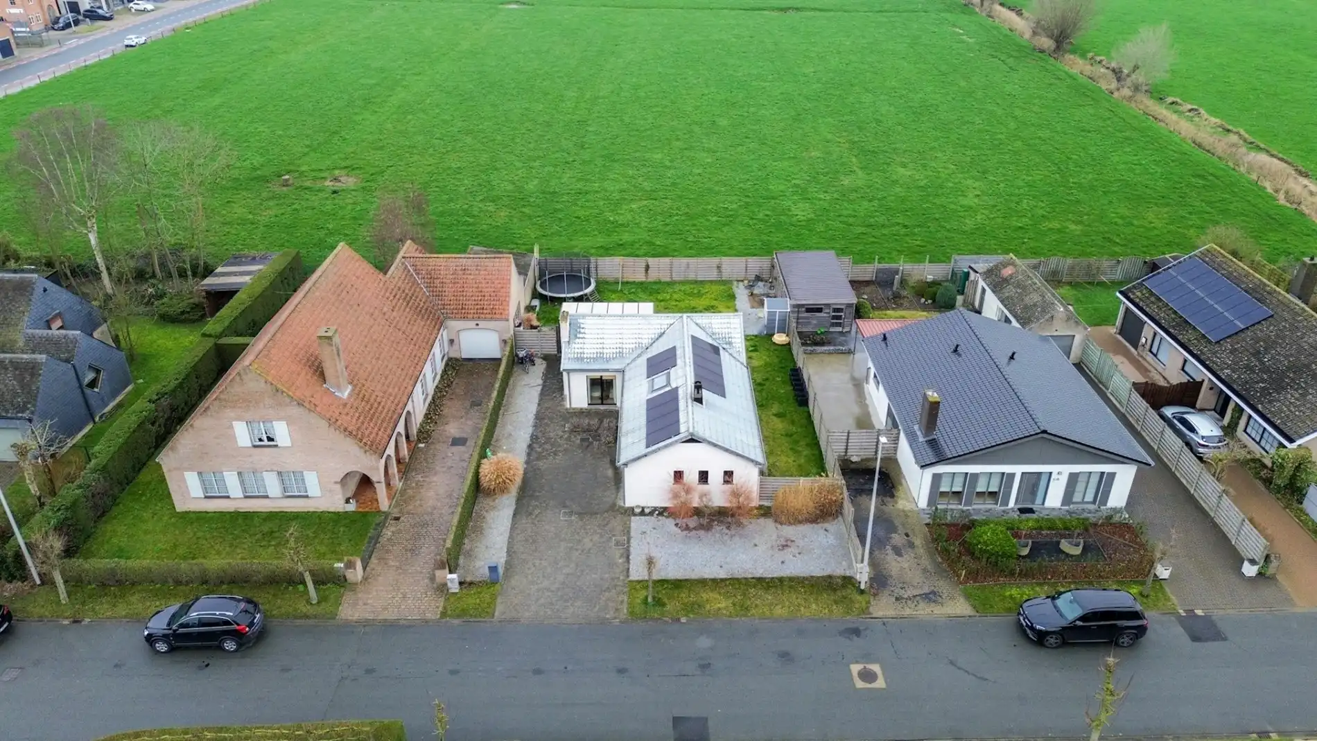 Toffe instapklare woning, 3 slpk, garage, tuin, gunstige gelegen in Gistel foto 33