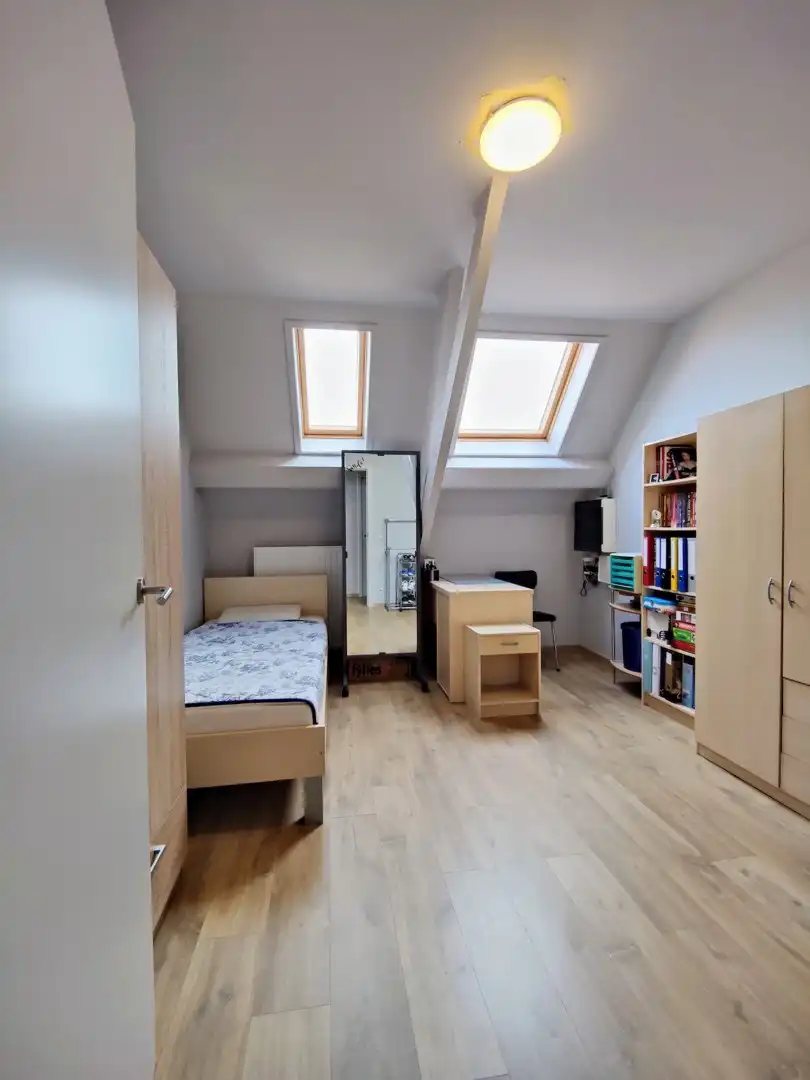 Beselare - Investeringspand met kantoorruimte en 2 verhuurde appartementen foto 20