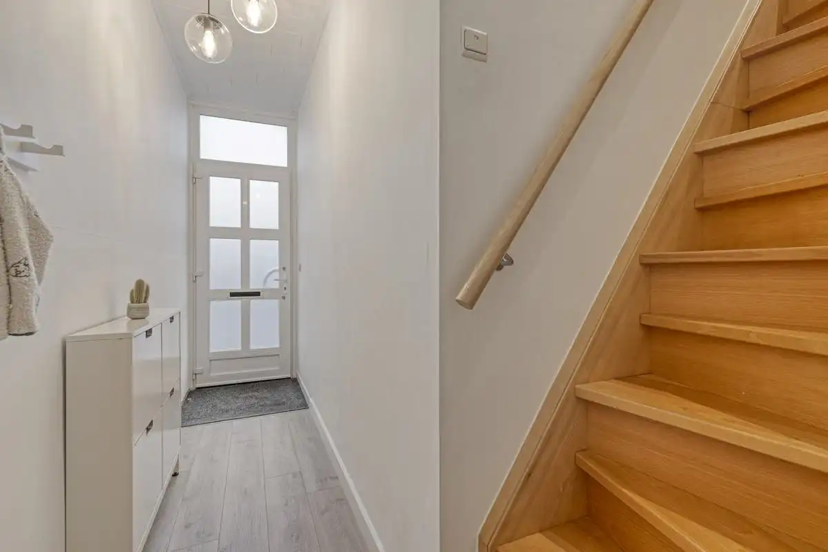 Ideale starterswoning met tuin en garage in Aalter foto 11