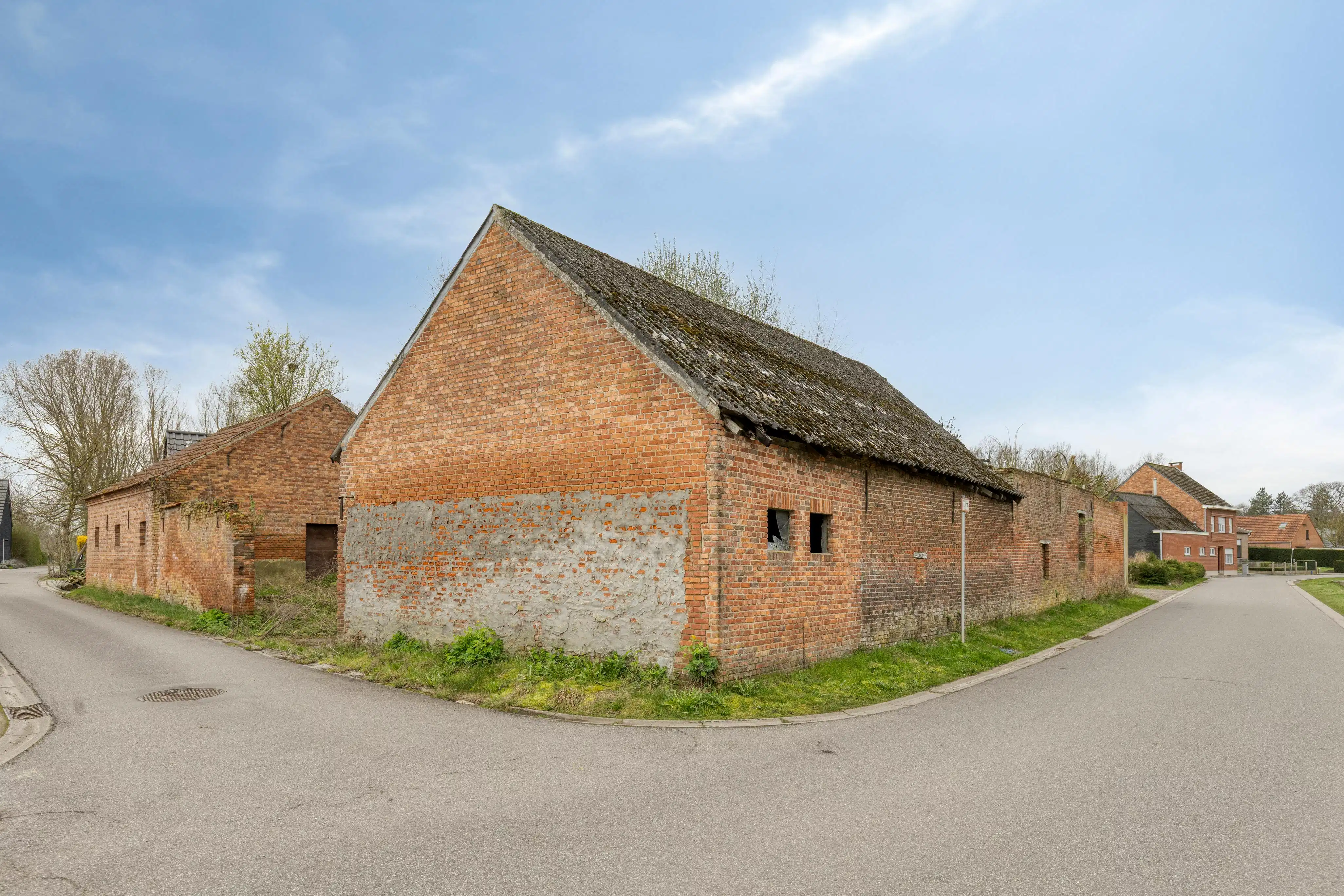 Te renoveren hoeve met stallen op 1 ha 11 are rustig gelegen in Haacht foto 13