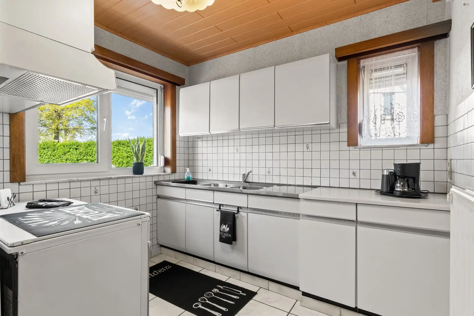 zeer verzorgde woning op mooi perceel foto 9