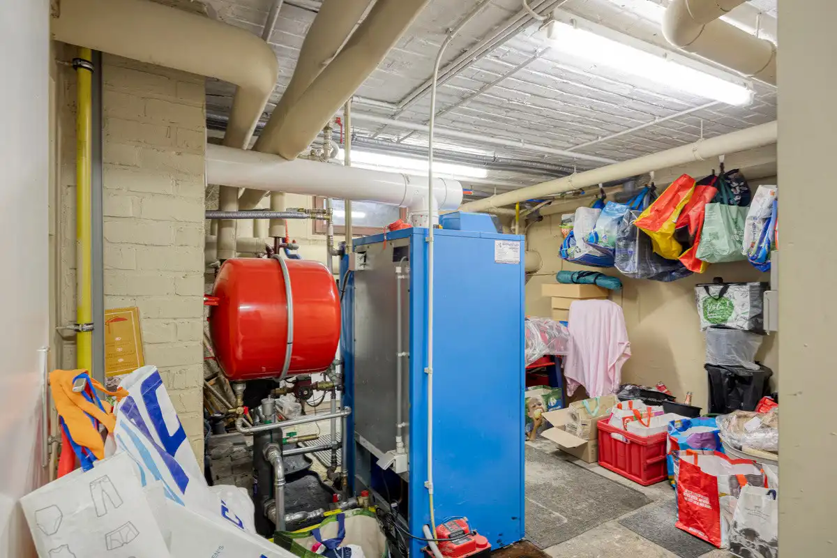 ROYALE WONING MET DOKTERSPRAKTIJK TE BILZEN HOESELT. foto 34