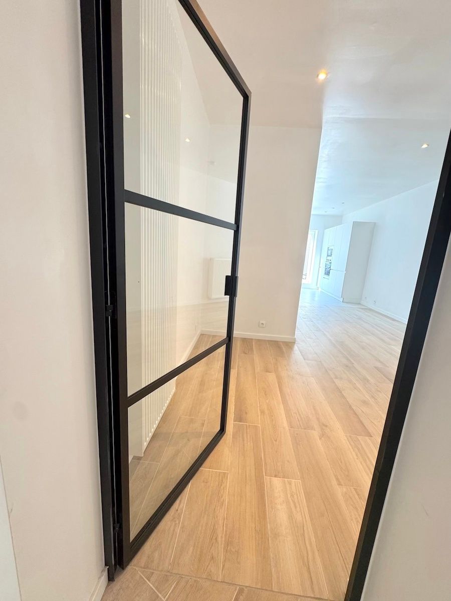 Volledig vernieuwd gelijkvloers appartement in het stadscentrum! foto 14