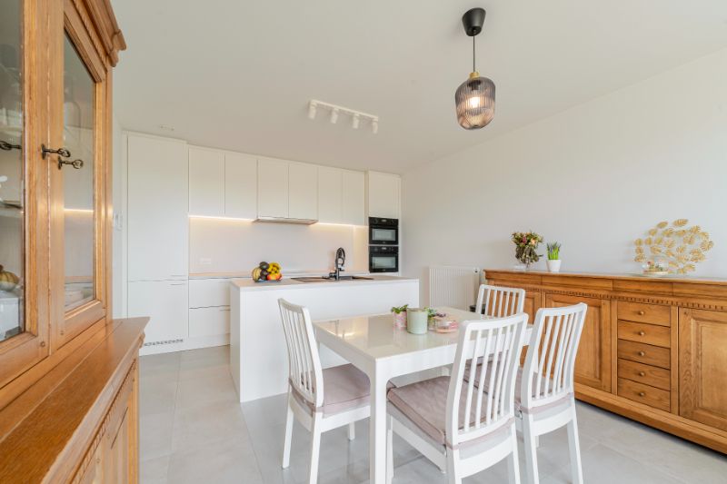 Ruim appartement met 2 slaapkamers - prachtig uitzicht !!! foto 8