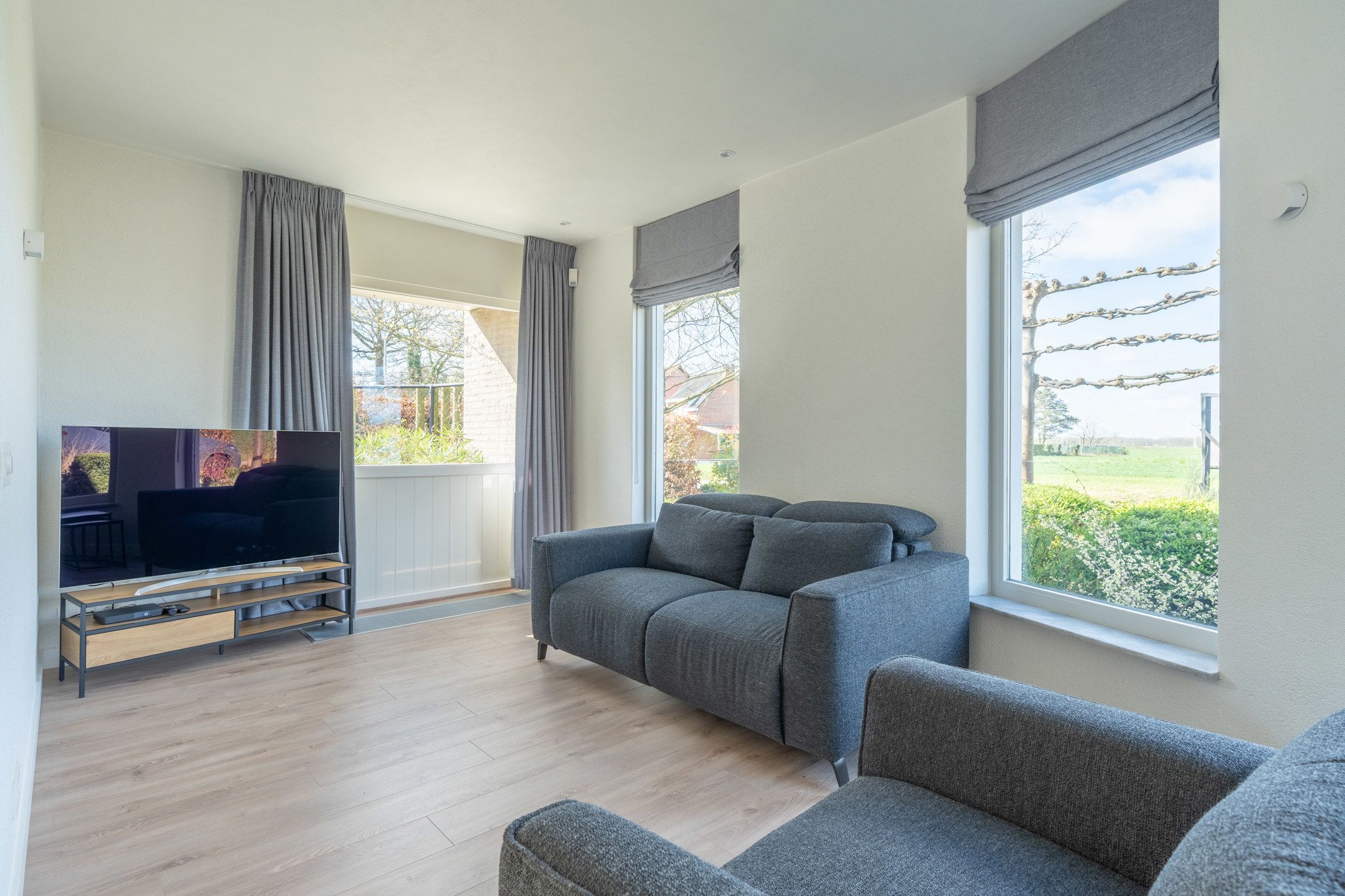 Unieke instapklare villa op 1500 m² te Oud-Turnhout foto 9