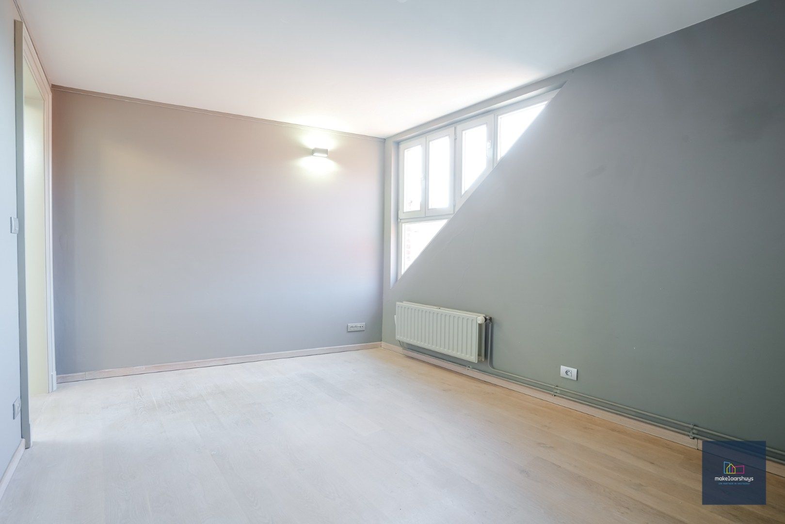 INSCHRIJVEN via de site ; Stijlvolle duplex in de hist. stadskern  foto 7