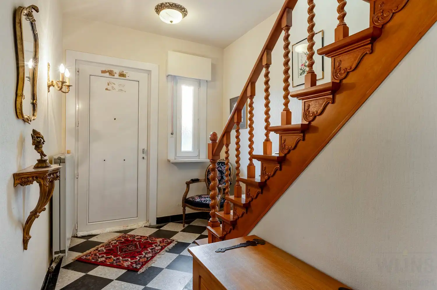 Goed onderhouden woning met tuin. foto 4