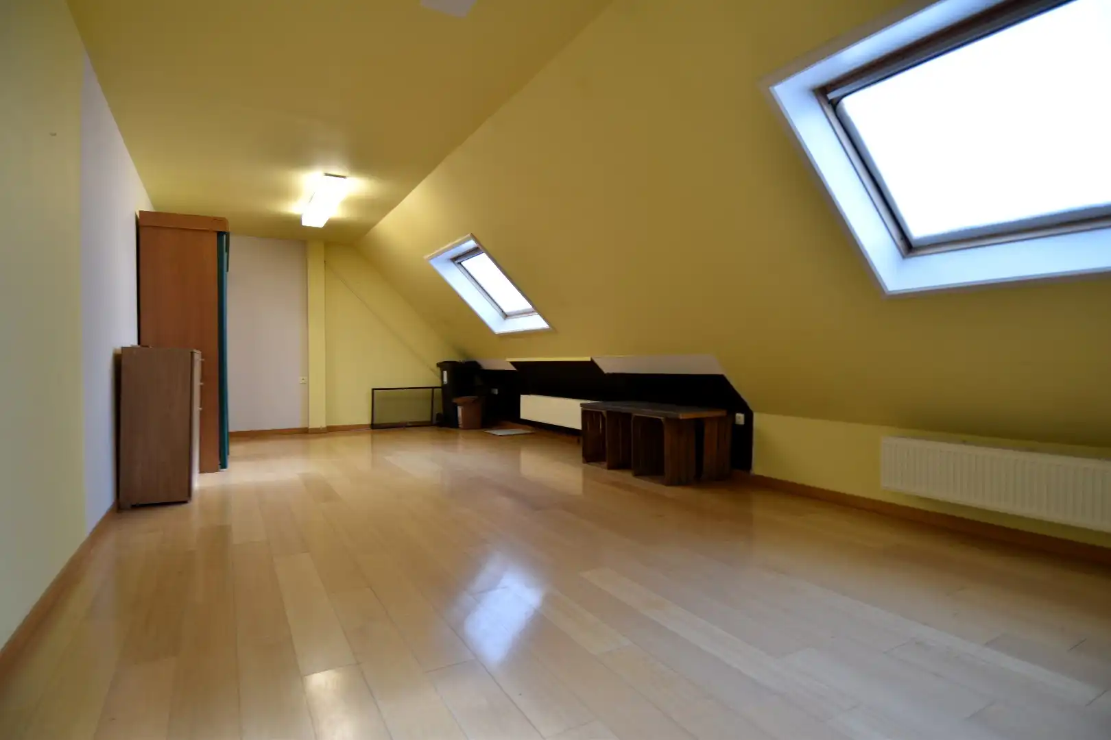 Statige woning met praktijkgedeelte (101 m²), 4 slaapkamers en zonnige tuin te koop in het straatbeeld van Bellegem foto 20