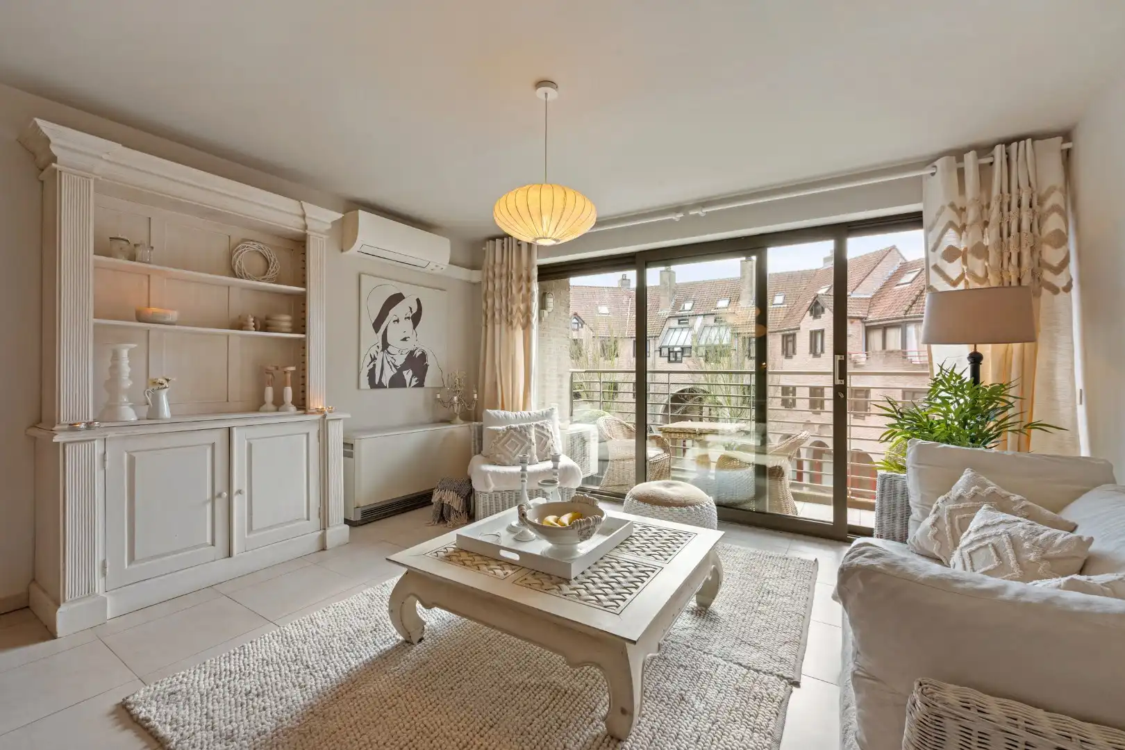 Verzorgd appartement met 2 slaapkamers, balkon, garage en berging in Menen-centrum foto 7