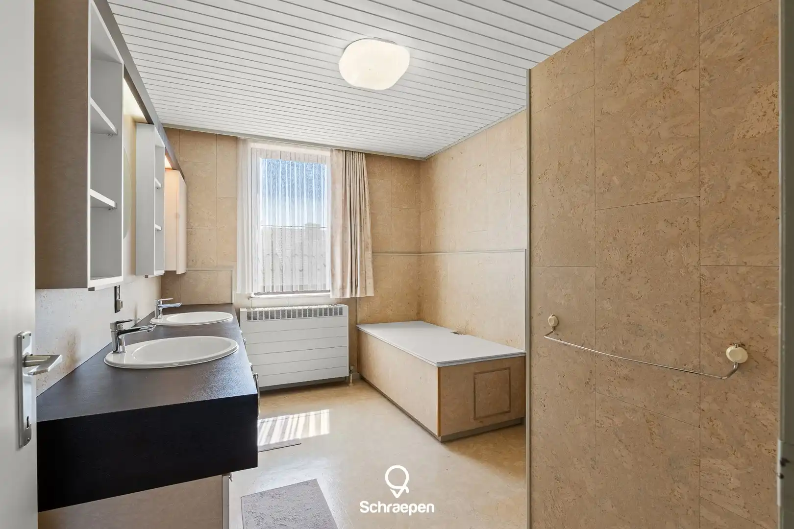 Ruime gezinswoning (237 m²) met 3 slpks op een zuidwestelijk perceel van circa 11,5 are! foto 17