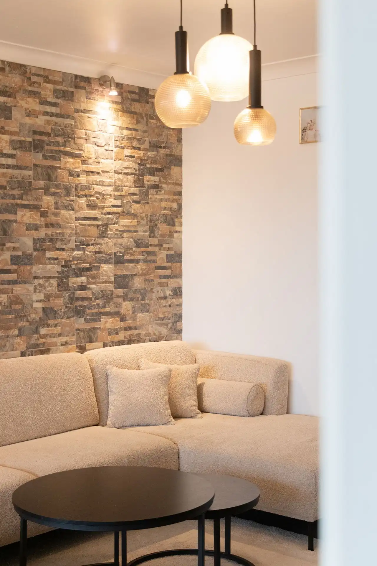 Instapklaar appartement met twee terrassen in Merksem foto 5