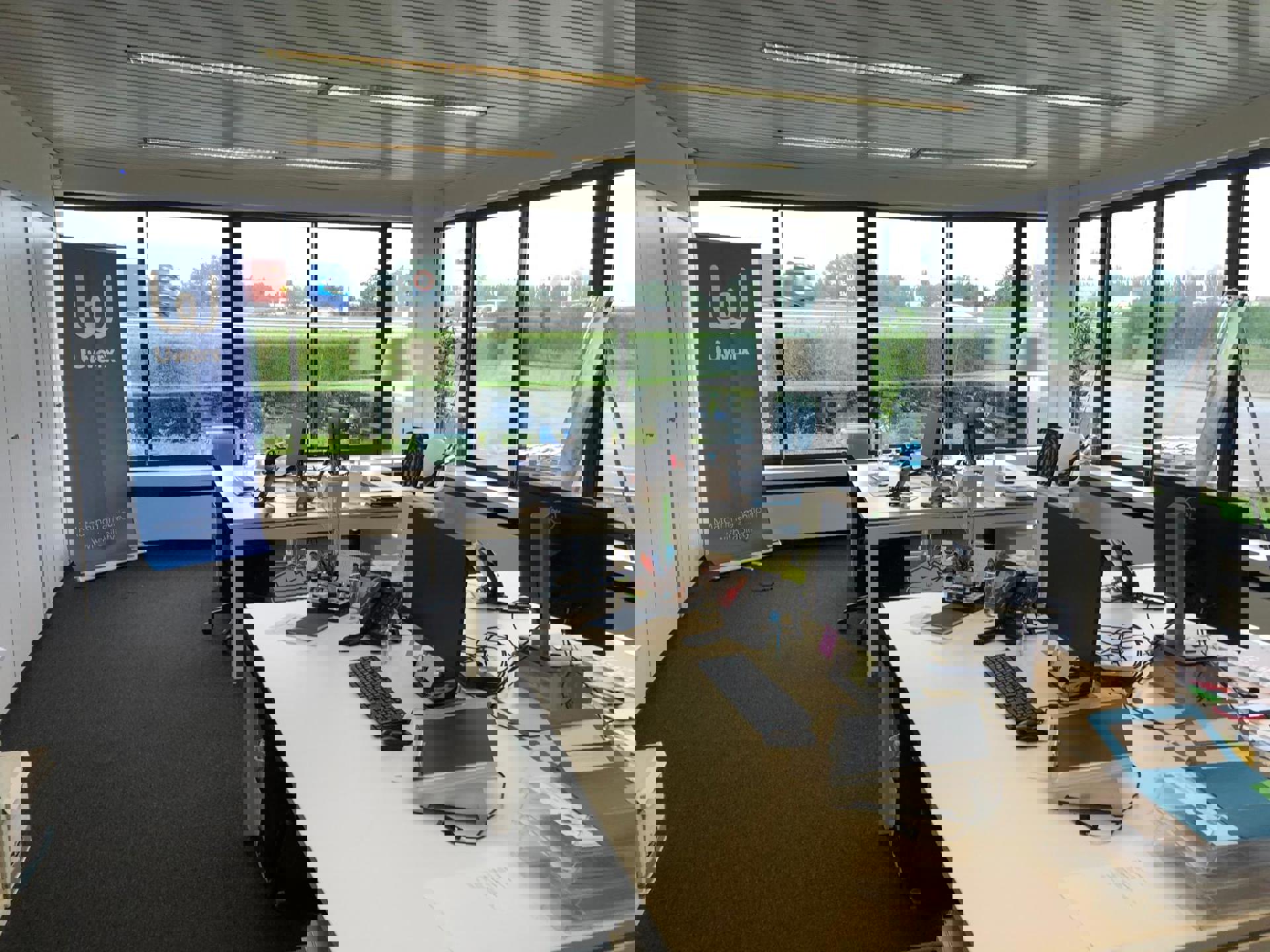 Logistiek magazijn langs E17 tot +/- 3.000m² met loskades foto 12