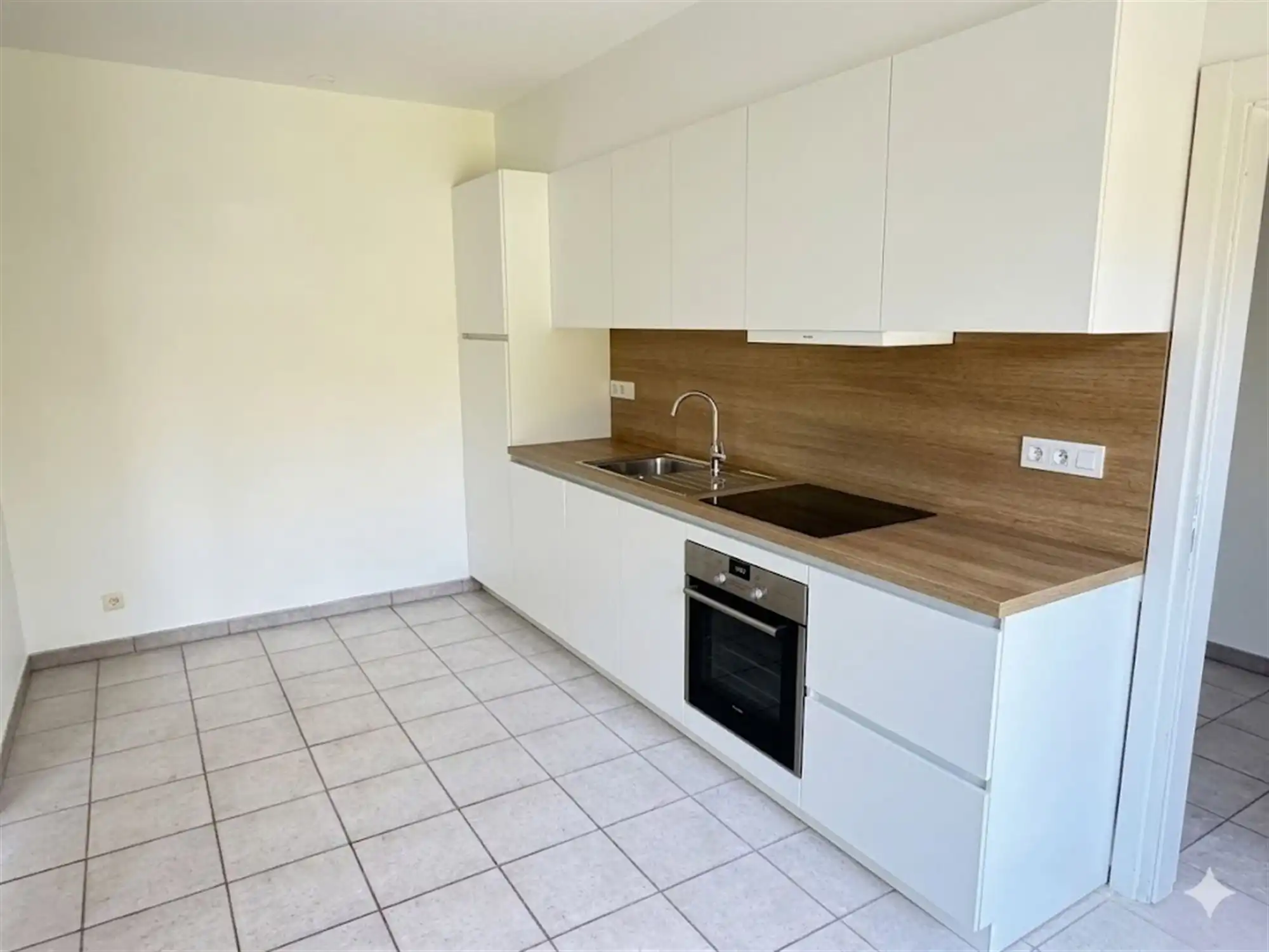 Prachtige ruime woning met tuin in het centrum van de Heide foto 3