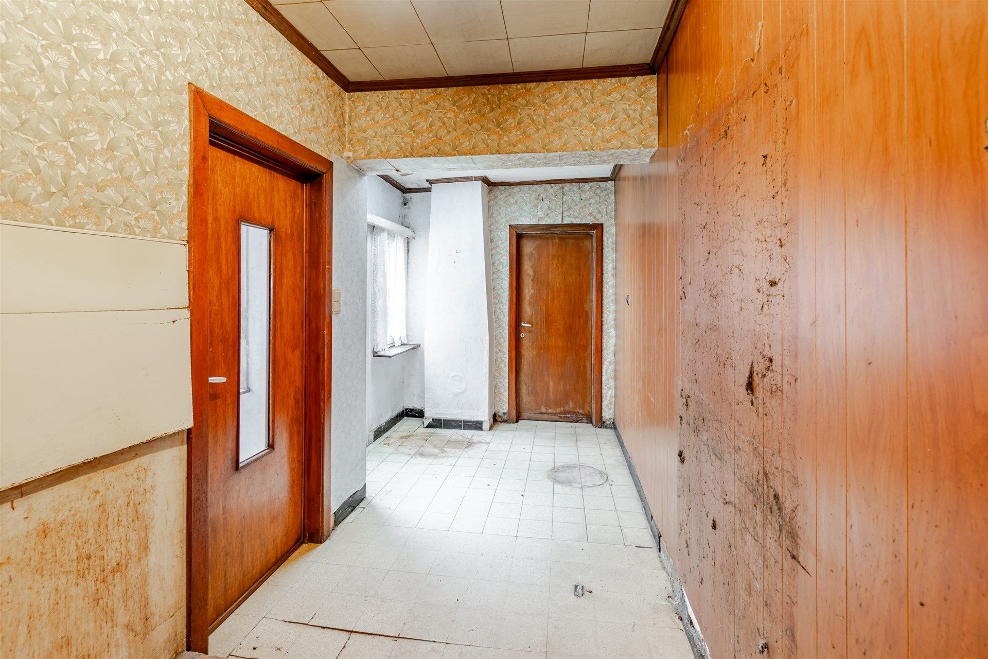 Volledig te renoveren woning met 3 slaapkamers in Wetteren foto 8