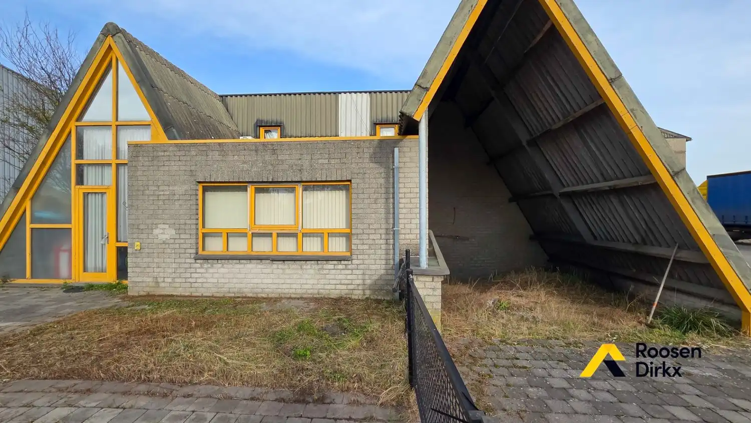 Industriehal met conciërgewoning op ca. 50 are – Bree foto 20