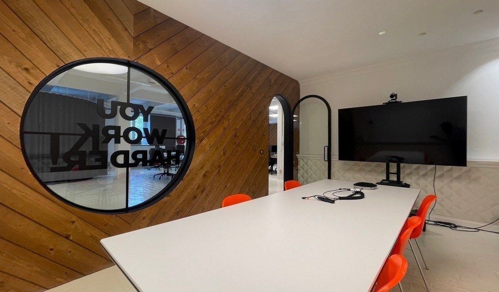 Kantoren te huur in gerenoveerd pakhuis La Cloche in Antwerpen foto 11