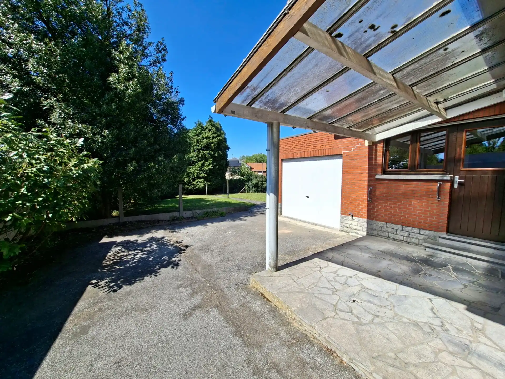 Gelijkvloerse woning met 2 slaapkamers en tuin te Rotselaar foto 16