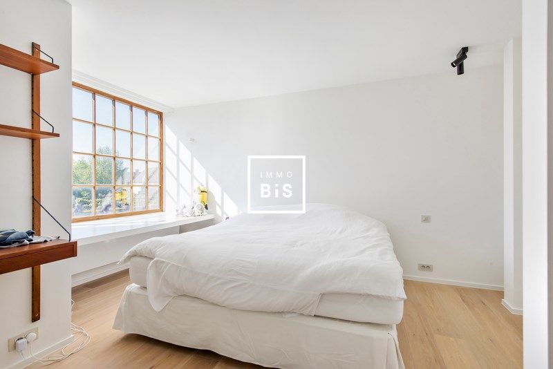 Exclusieve instapklare villa in het Zoute met zonnige tuin foto 19