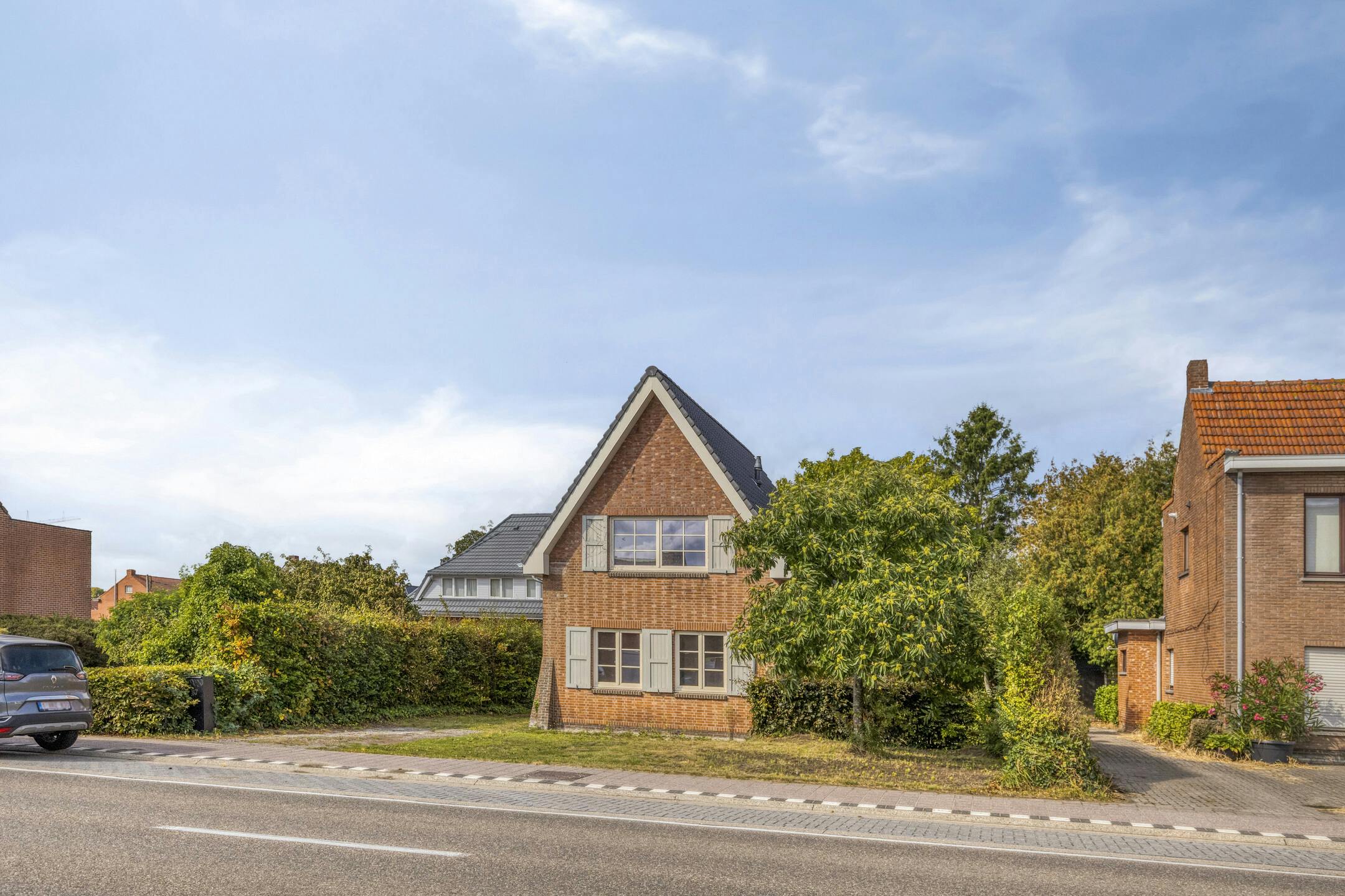 Karaktervol huis te koop nabij dorpskern Oostmalle! foto 3