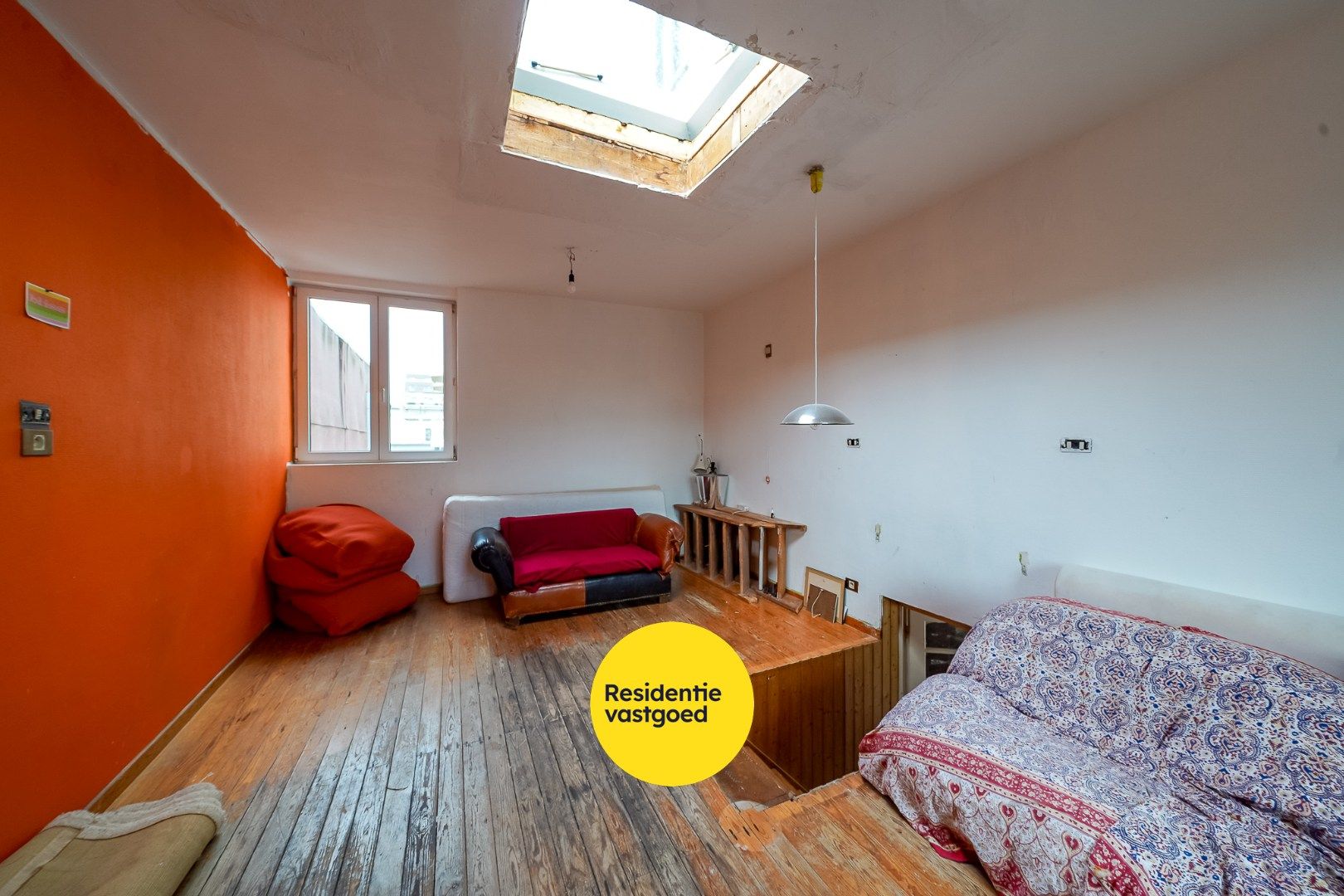 Unieke en karaktervolle hoekwoning te Raversijde foto 6