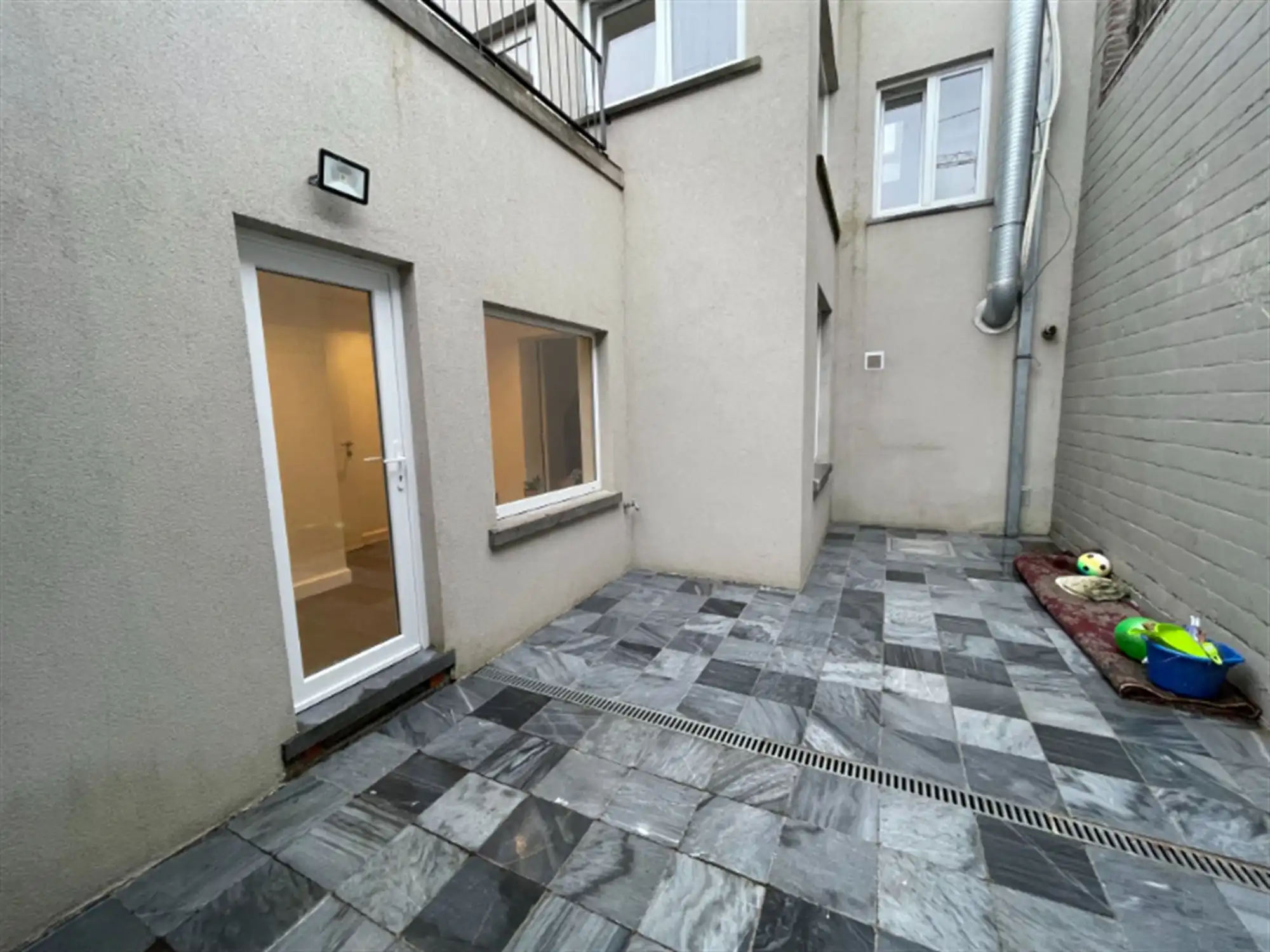 Appartement met twee grote terrasen foto 8