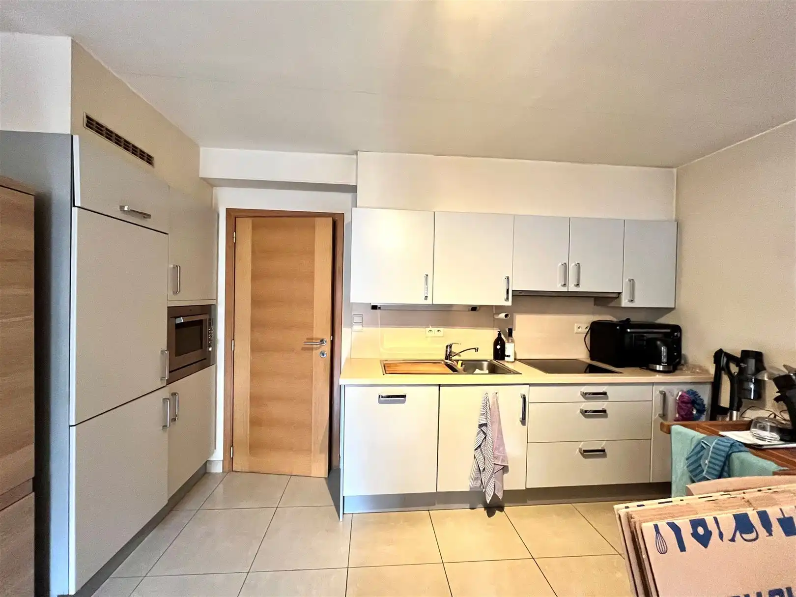 centraal gelegen appartement te huur in Lede foto 4