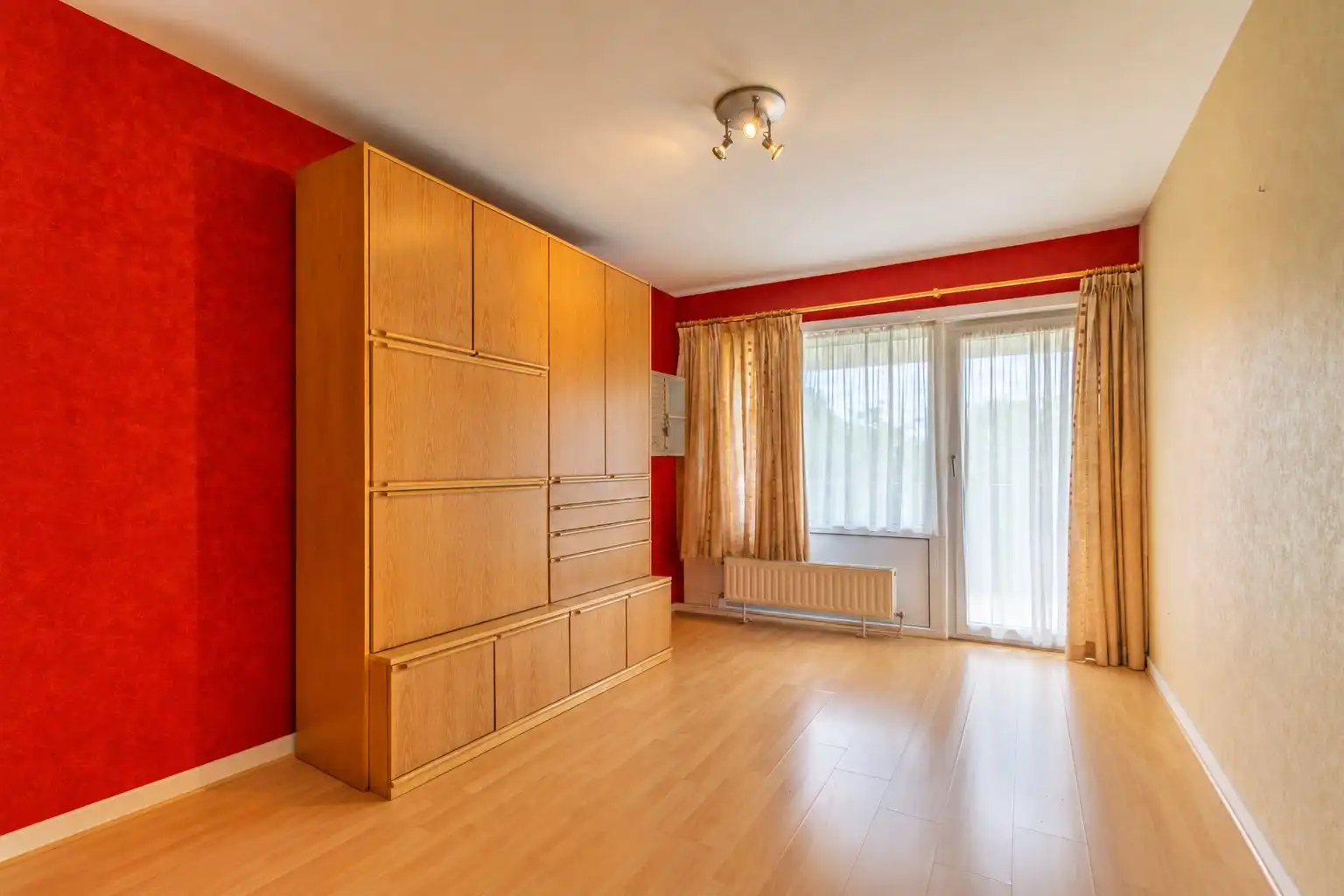 RUSTIG GELEGEN WONING MET 4 SLP, GARAGE & ZUID-TUIN ! foto 20