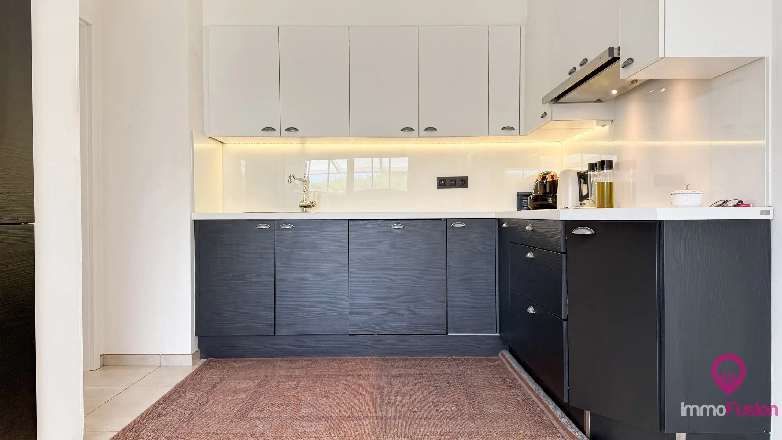 Instapklare gezinswoning met 3 slpk op toplocatie in HH foto 11