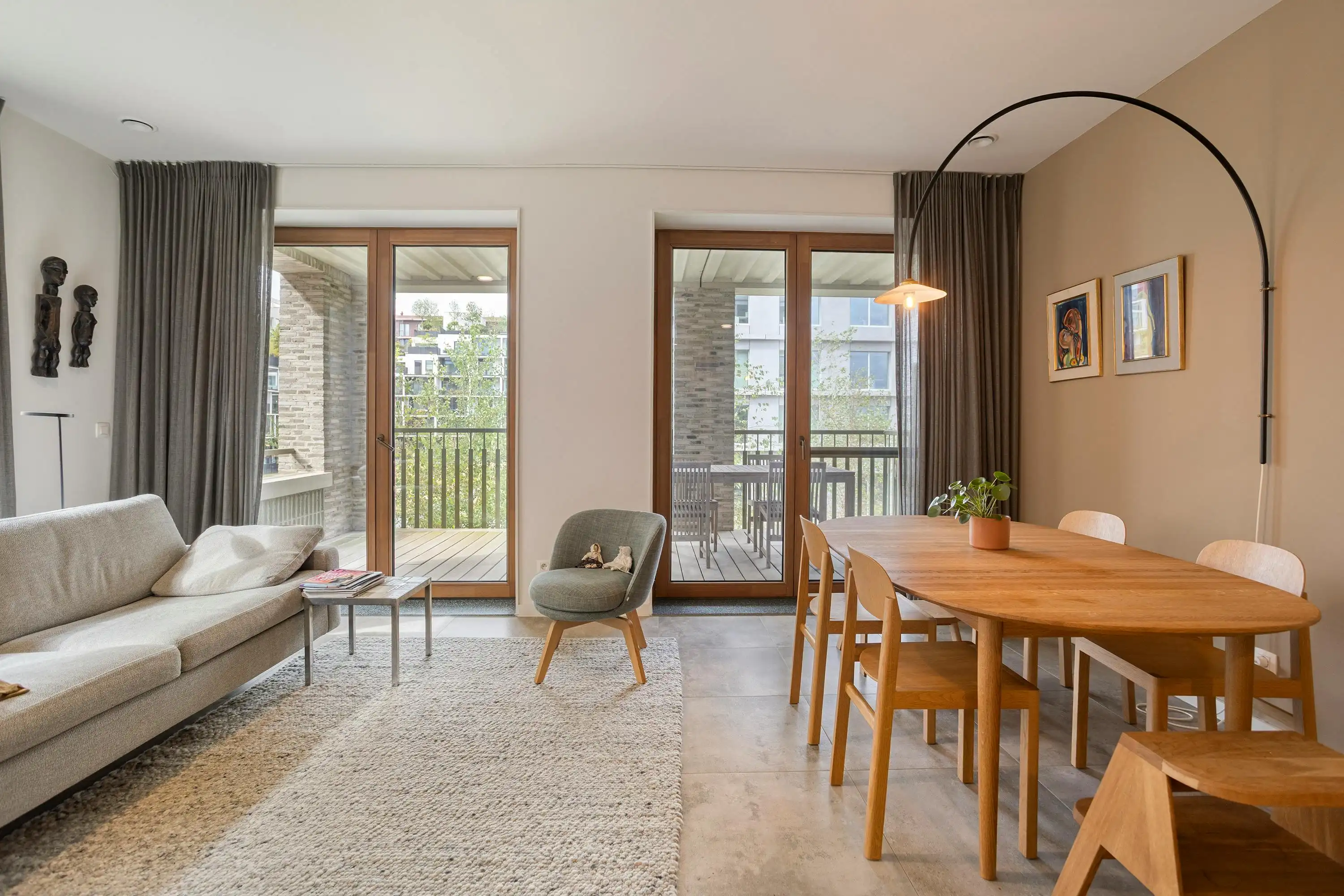 Hoekappartement met terras ca. 15 m² te koop op Nieuw Zuid foto {{pictureIndex}}